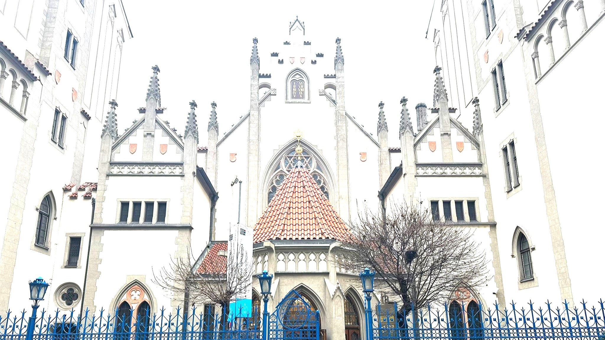 在歐洲保存最完好的街區之一,體驗猶太歷史的核心。 在歐洲保存最完好的街區之一,體驗猶太歷史的核心。