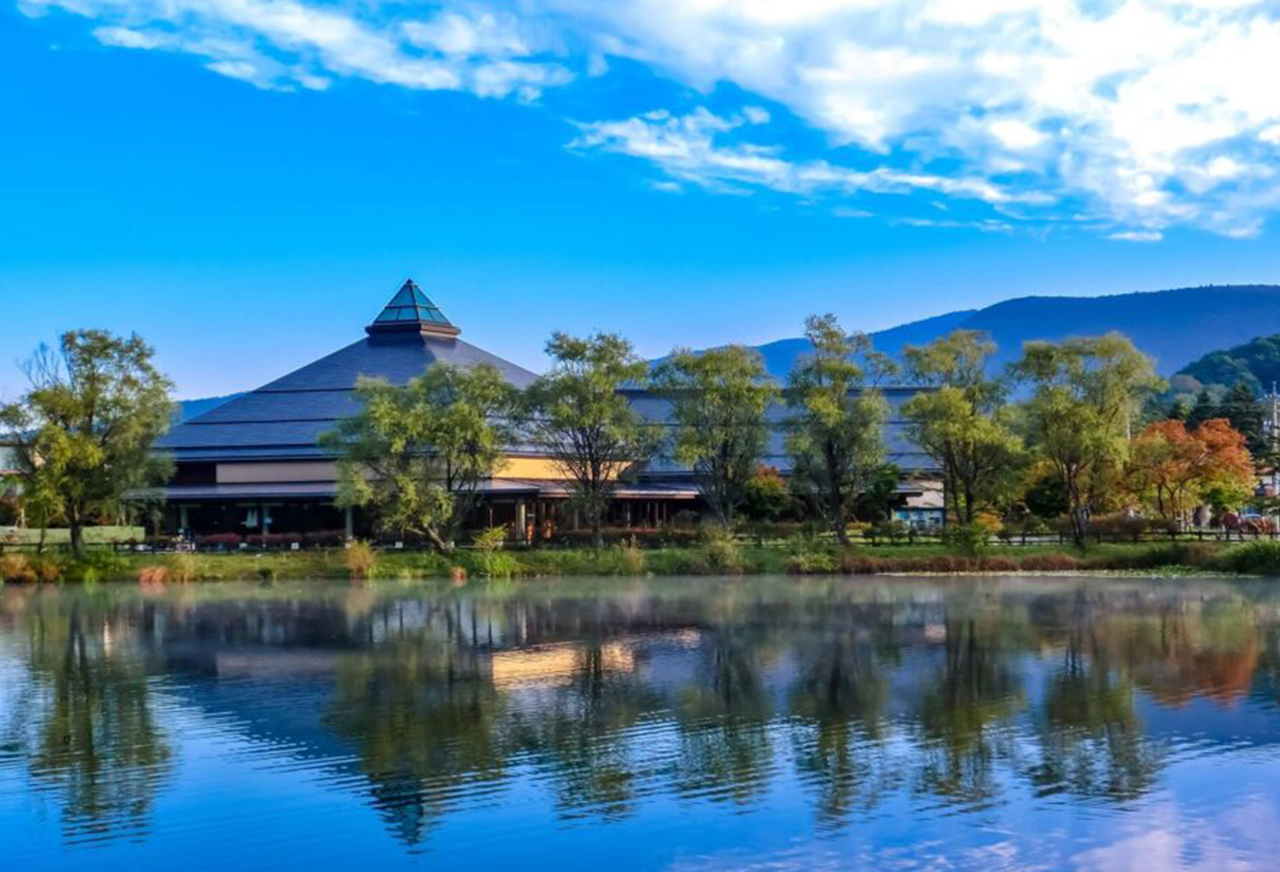 小眾度假聖地：輕井澤一日遊 ｜輕井澤奧特萊斯或星野度假區之雲場池*星野溫泉 + 川越小江戶+冰川神社 |東京出發