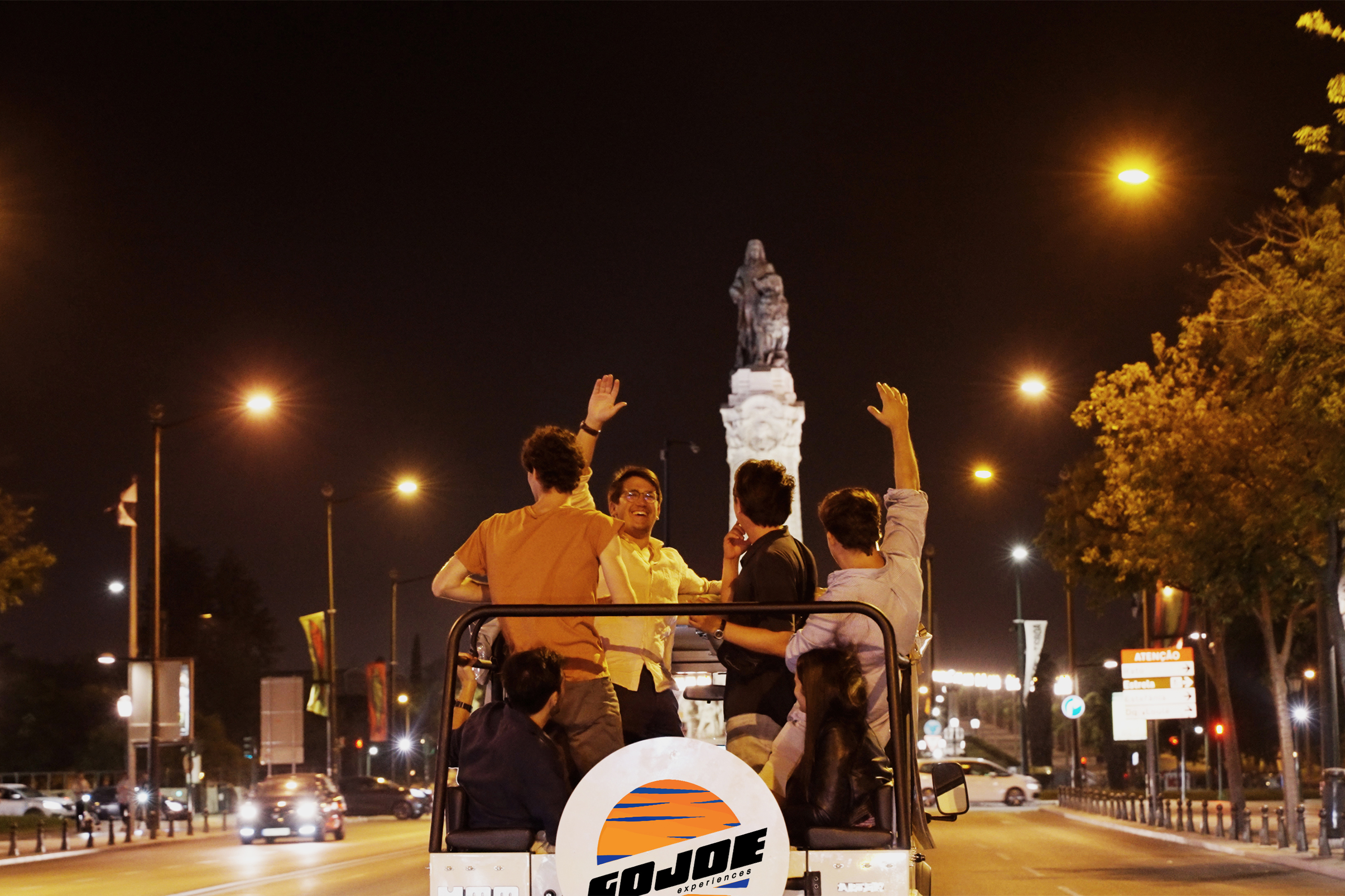 LISBON NIGHT TOUR in a Vintage Jeep with FOOD & DRINK Tastings