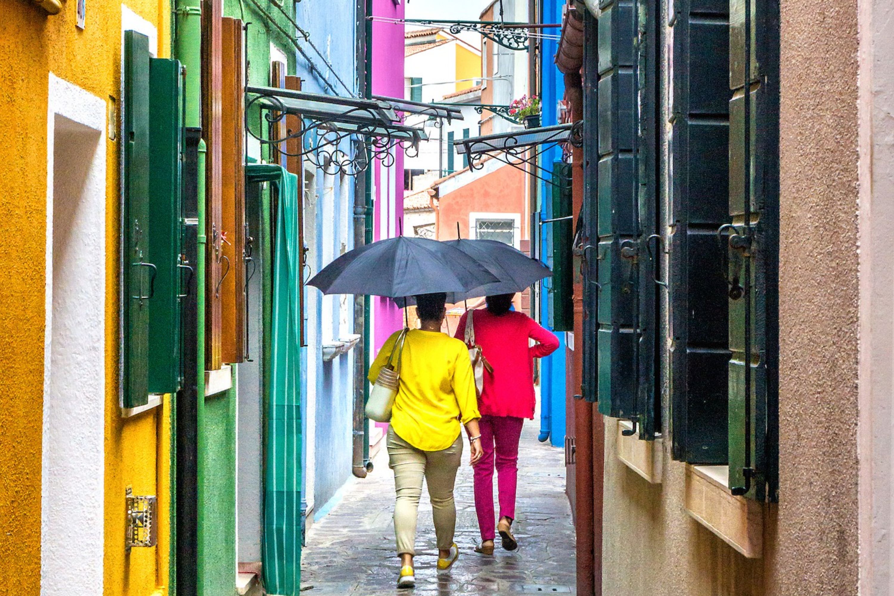 Murano and Burano Private Tour in Venice