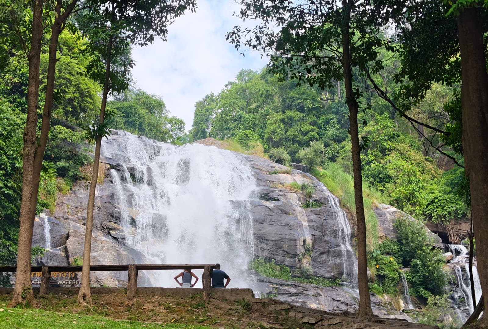 Doi Inthanon Full-Day Small Group National Park Tour