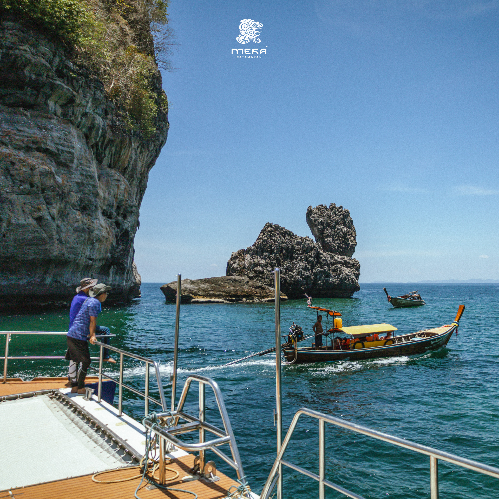 甲米 (Krabi)：乘坐 Meka 雙體船前往皮皮島 (Phi Phi Islands) 的一日遊