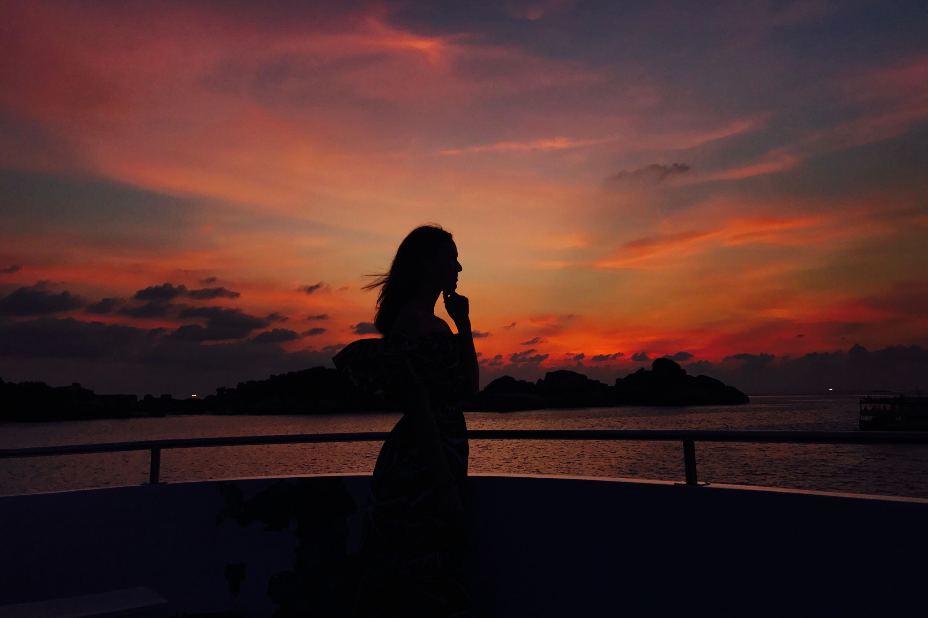 普吉神仙半島雙體帆船日落晚餐（Chic Chic Travel 提供）