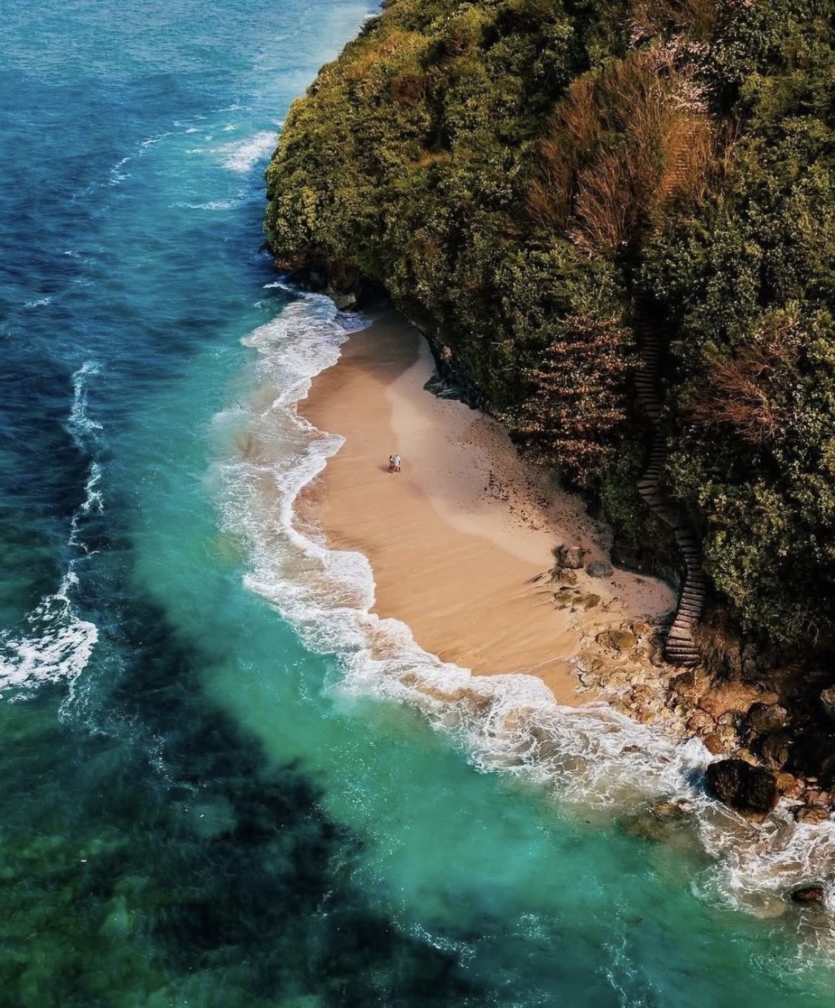 Nyang-Nyang Beach and Uluwatu Temple Private Day Tour in Bali