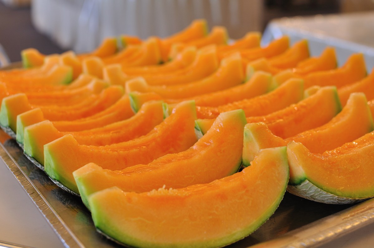 ✨選擇含餐的客人，還有機會品嚐到夏日限定哈密瓜吃到飽，香甜多汁、入口細膩，是獨屬於北海道夏日回憶。