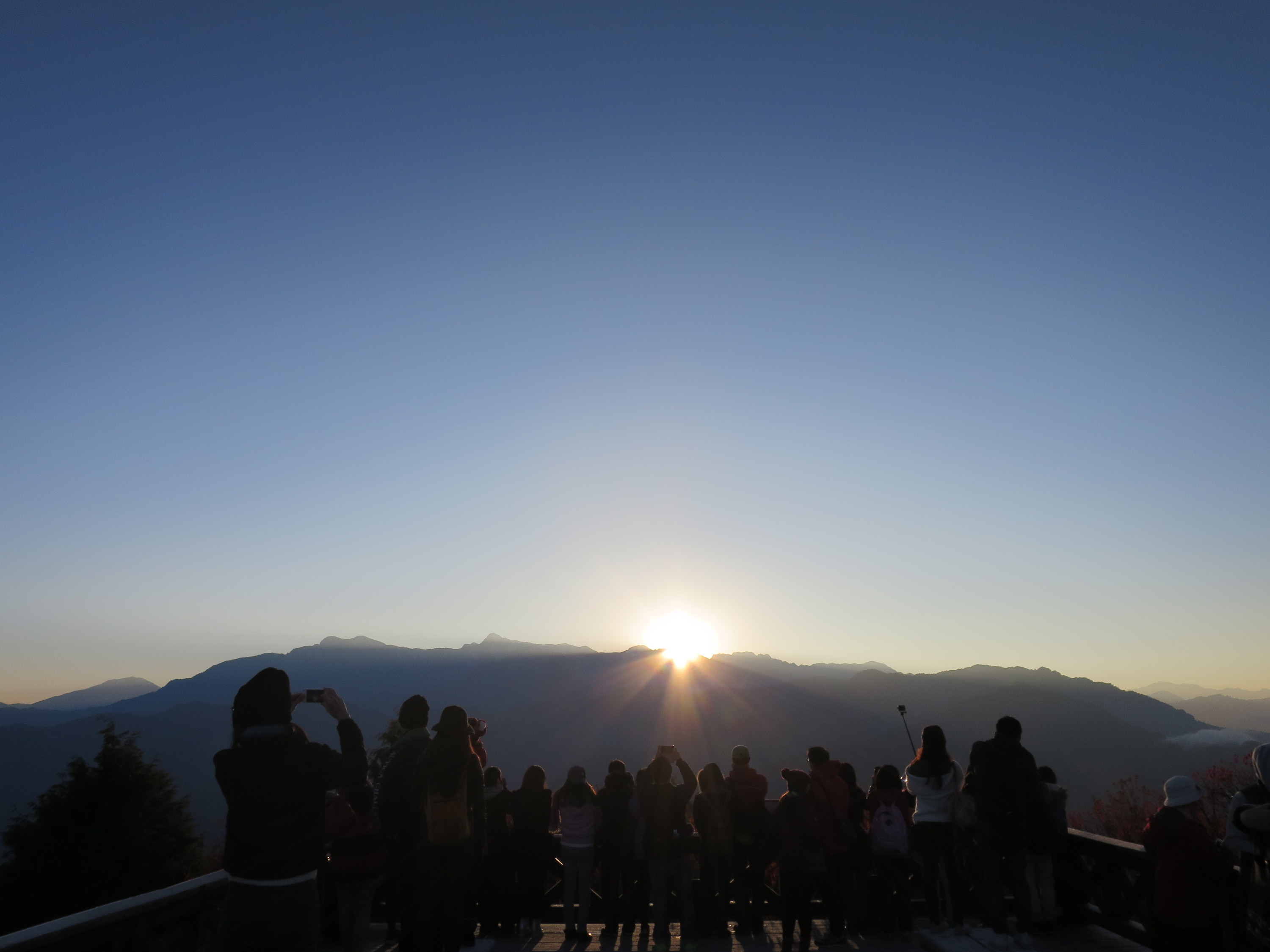 Chiufen (Jiufen) & Alishan National Forest Recreation Area Multi-day Small Group & Cultural Tour