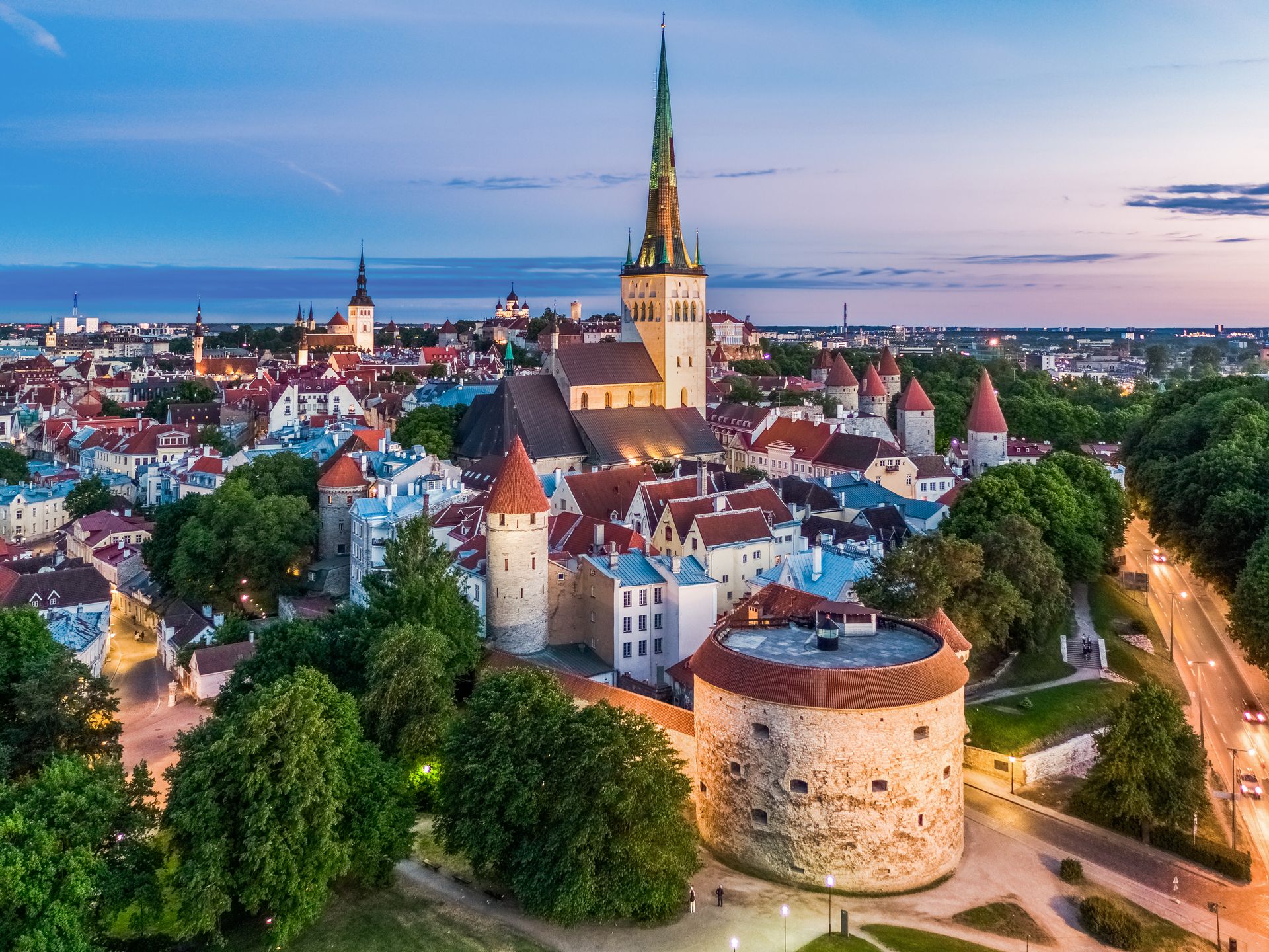 Tallinn Old Town Half-Day Small-Group Historical Walking Tour