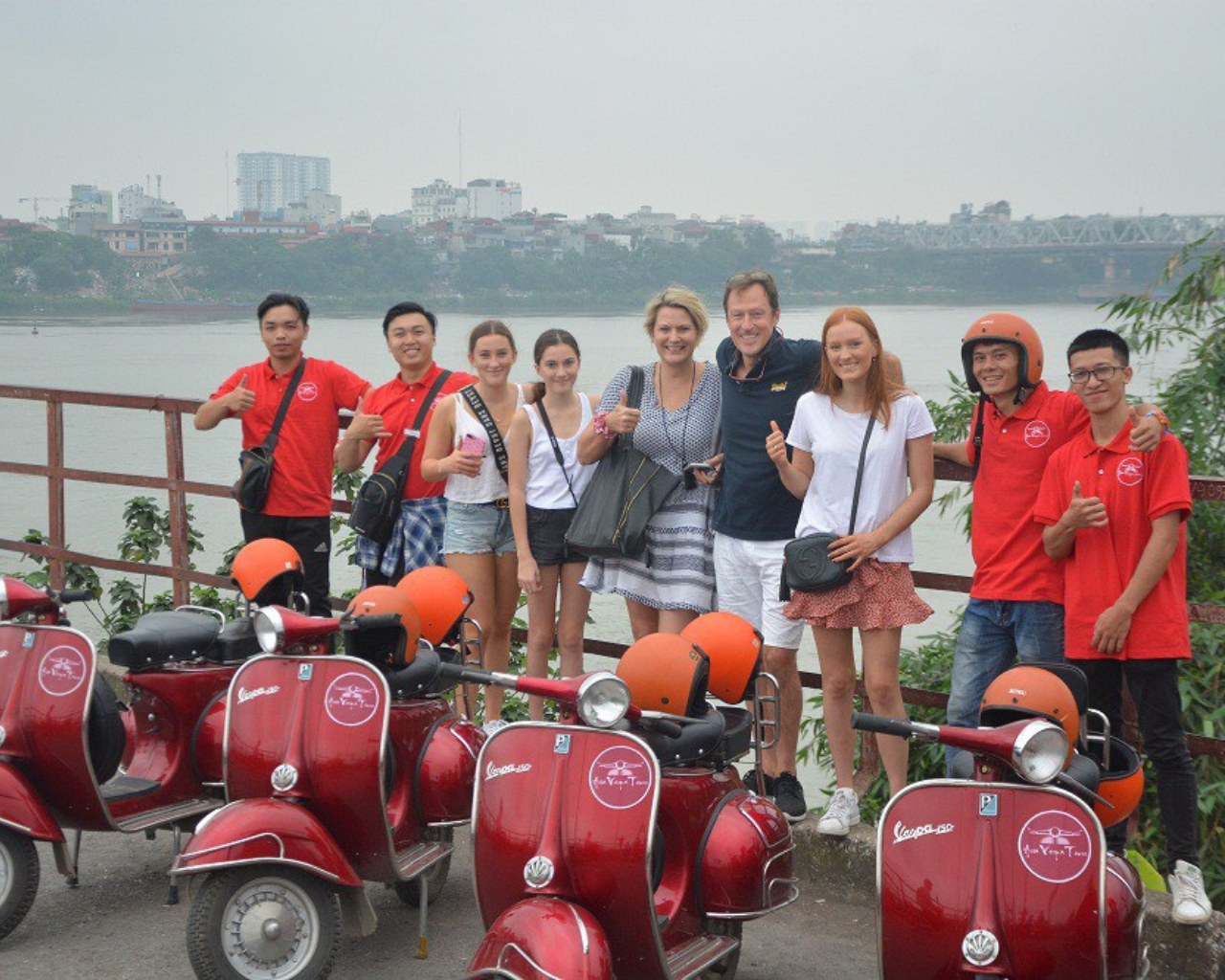 Half-day Hanoi Vintage Vespa City Tour