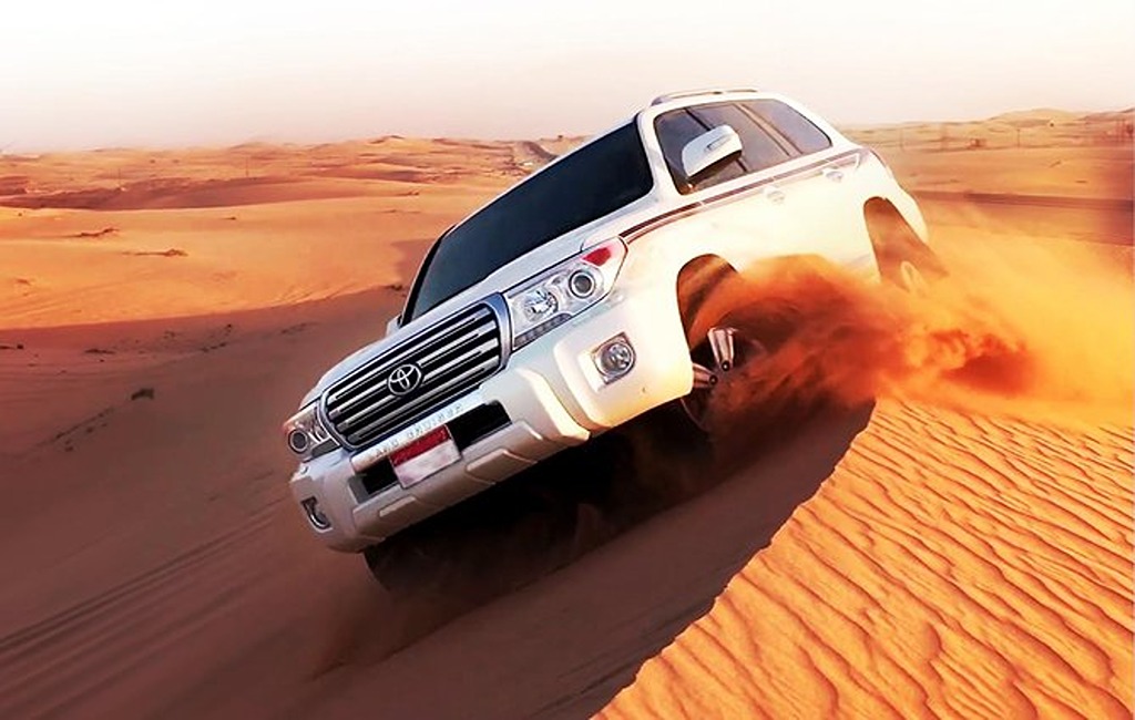  Enjoy Desert Safari with 30 minutes Dune Bashing on Lehbab Desert