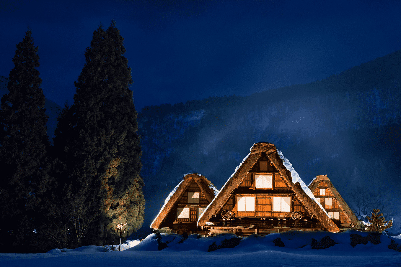 2D1N Shirakawago Light-up 2024 & Takayama Tour with Snow Play