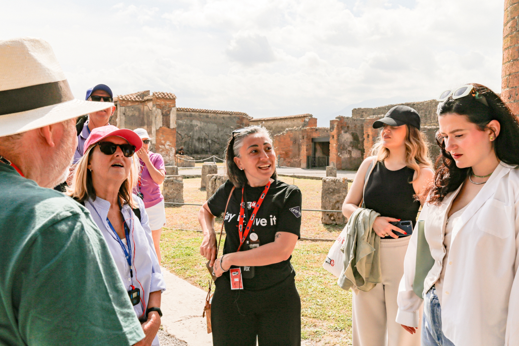 Tour of Pompeii: Guided Walk with Priority Access
