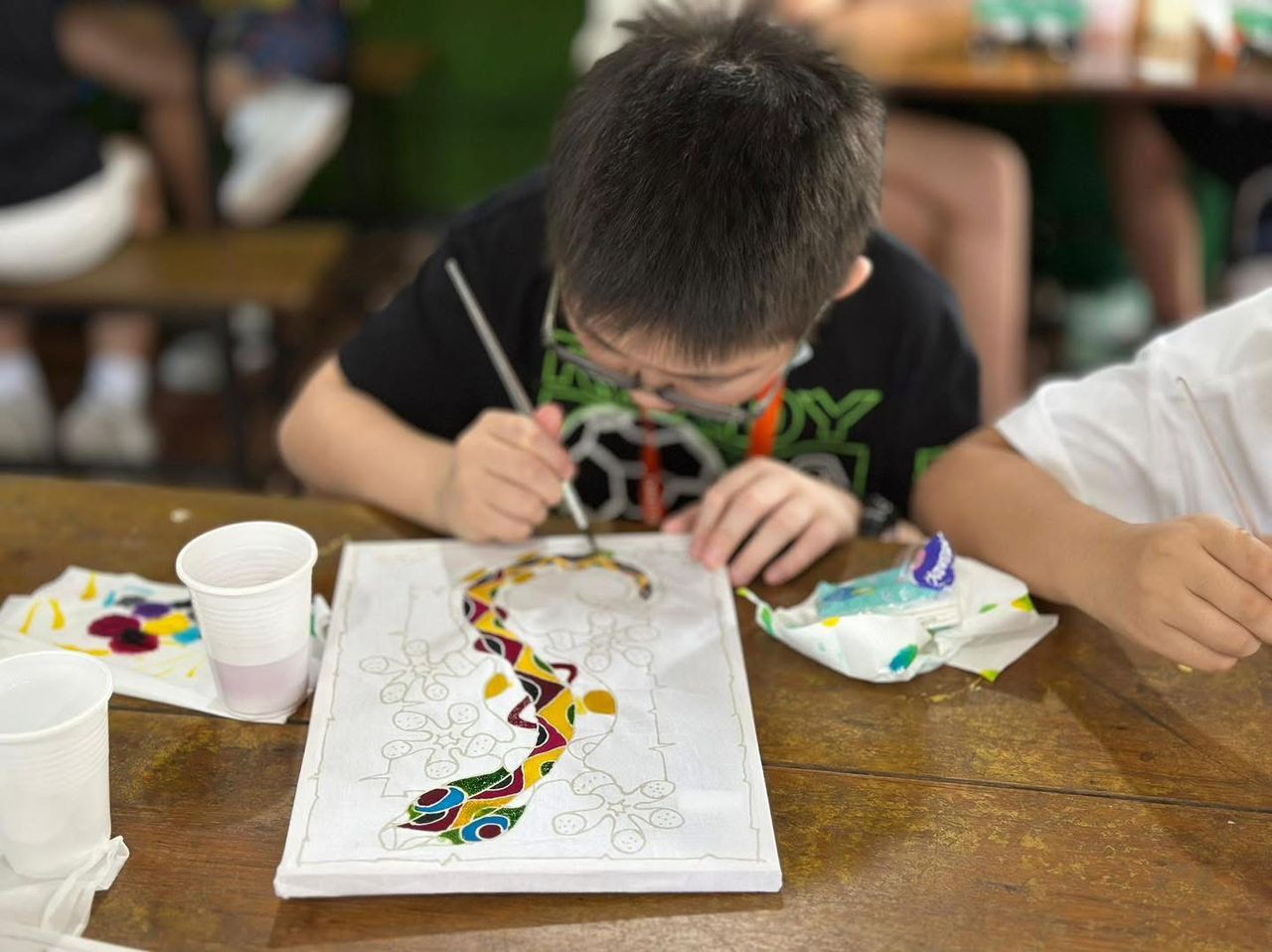 Penang: Balik Pulau Batik Painting & Mini Zoo Petting