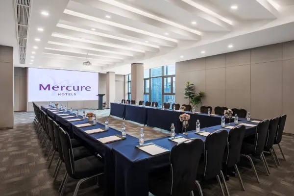 Hotel Meeting Room Showcase