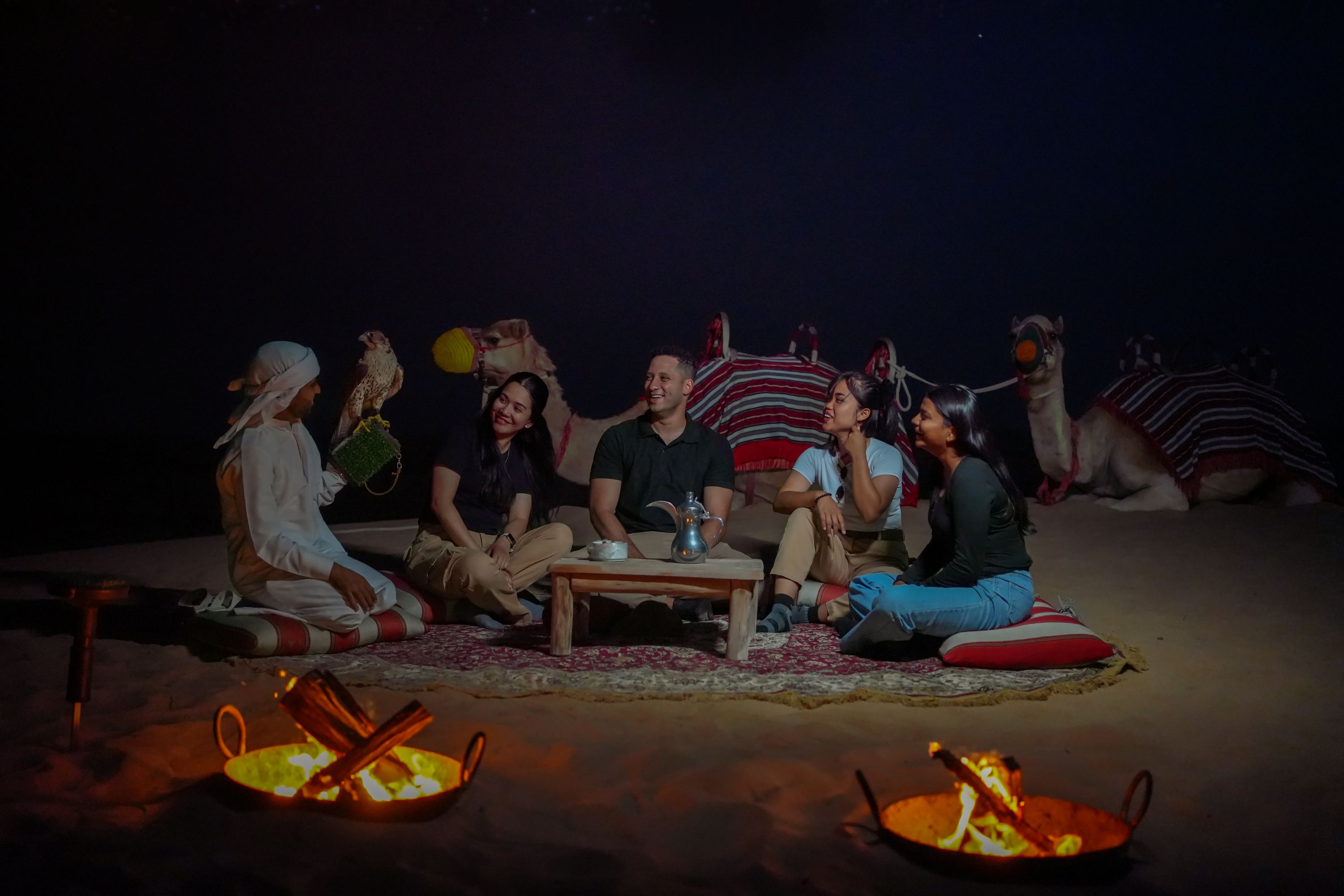 Dubai: Premium Night Desert Safari with Camel Ride & Stargazing
