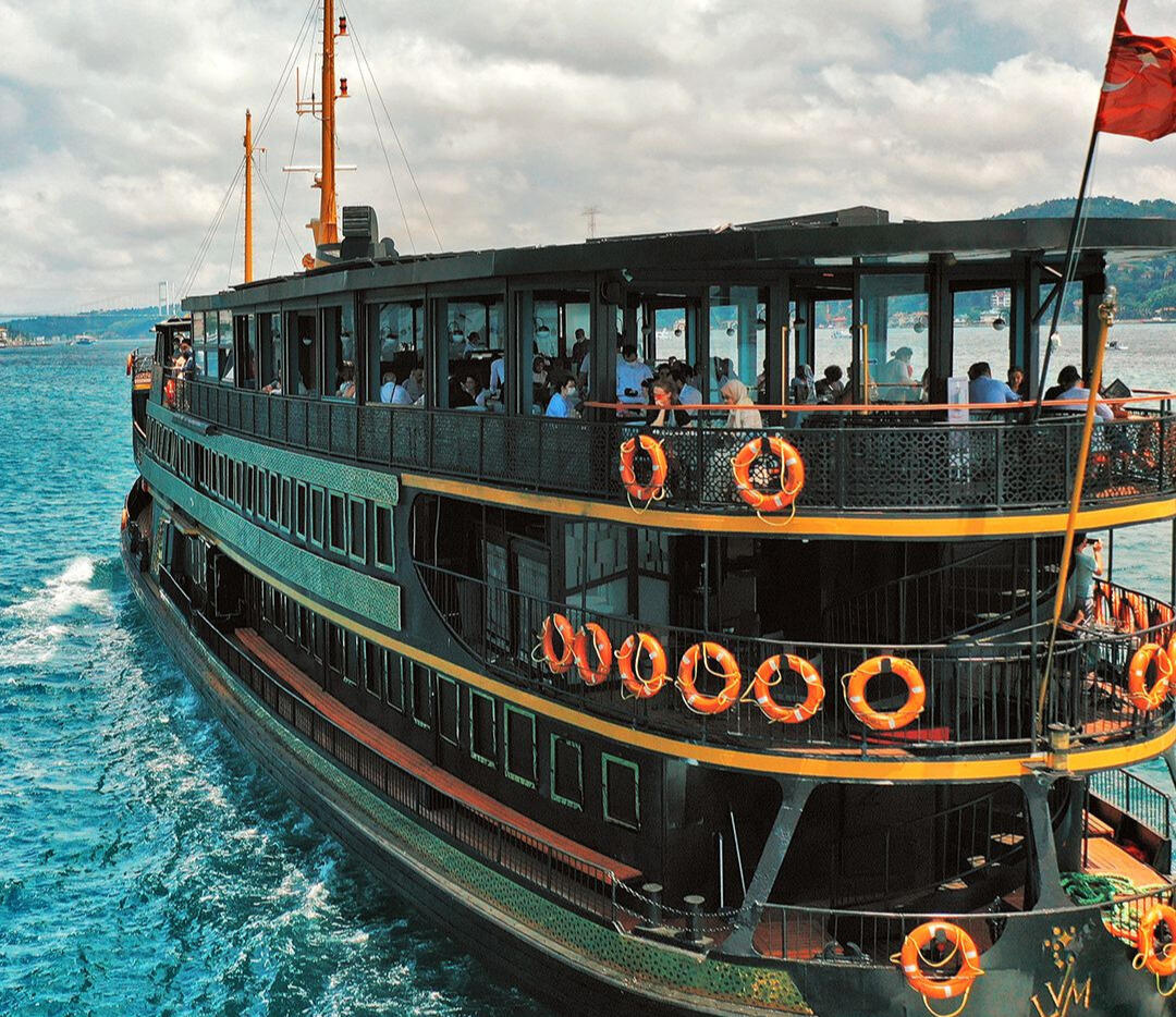 Traditional Turkish Breakfast and Bosphorus Cruise