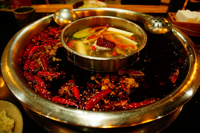 sichuan hotpot for chengdu private day tour