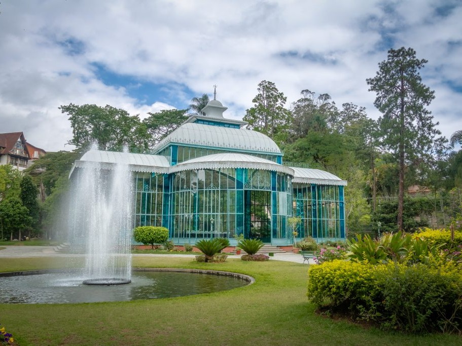 Take photos of beautiful gardens, historic churches, and scenic city views