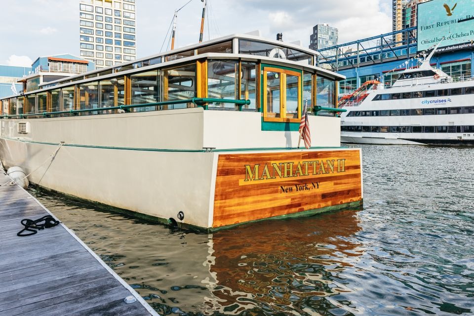 Sunset Yacht Cruise in New York