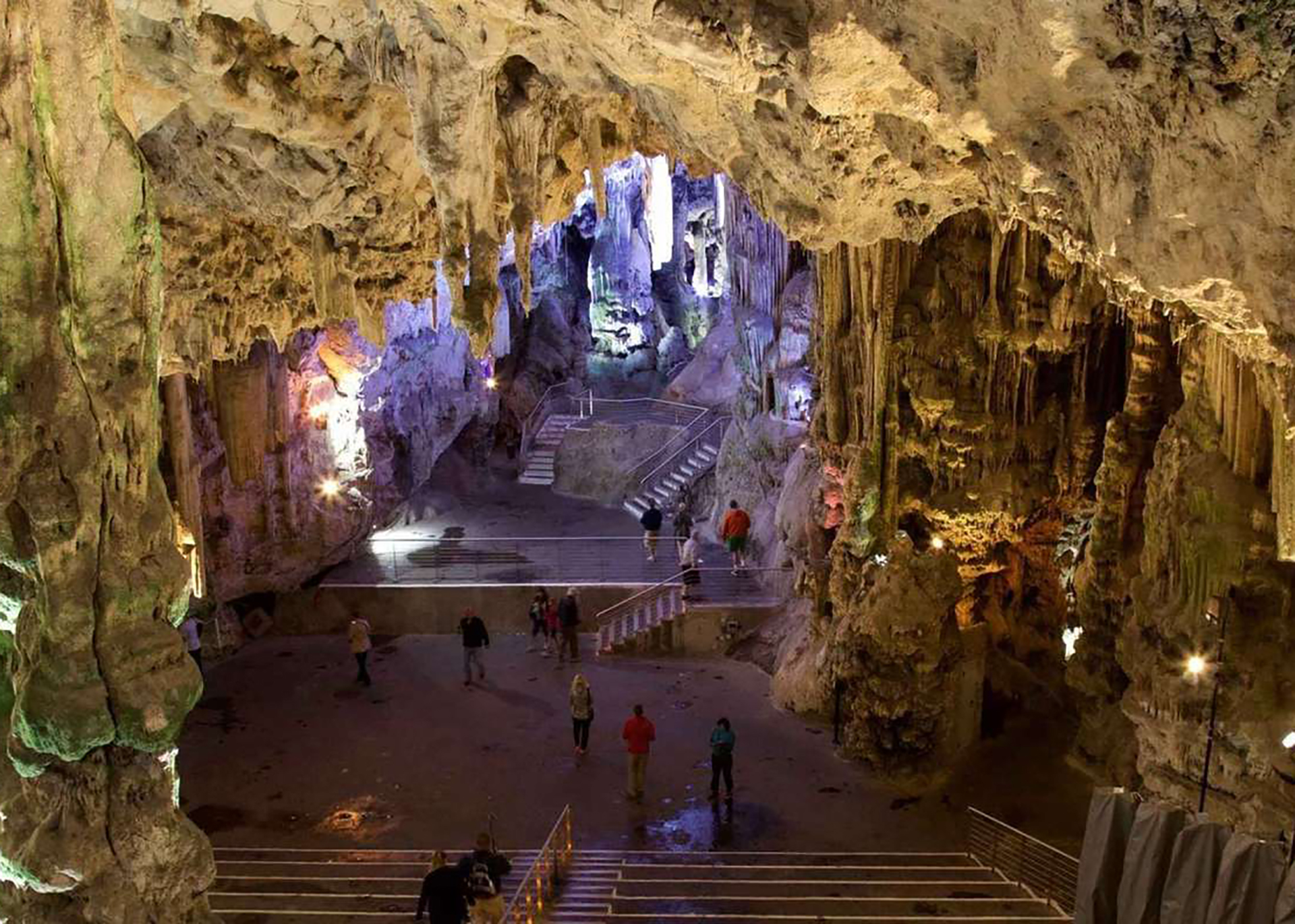 Excursion from Seville to Gibraltar: Explore in a Day!