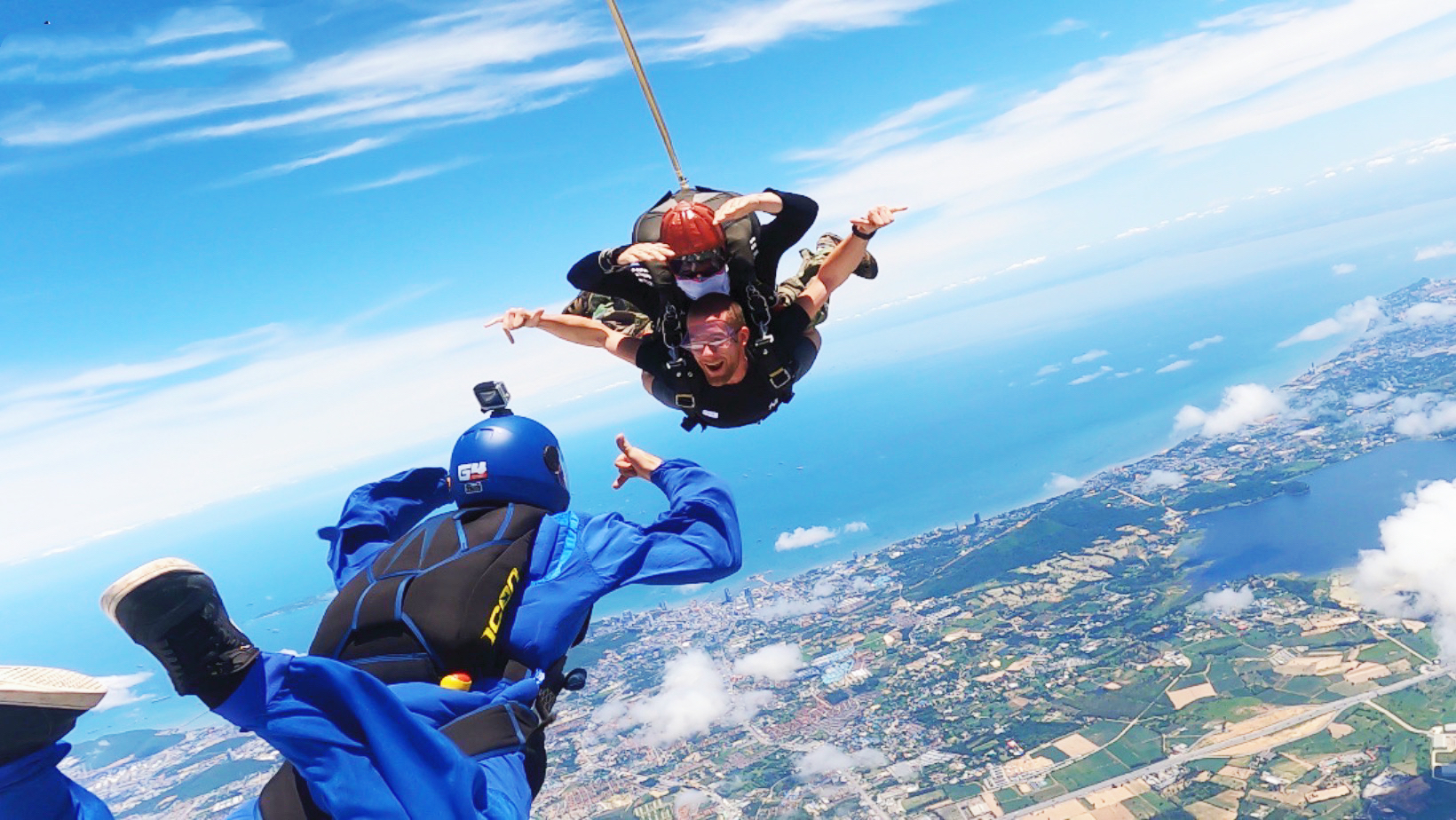 Ocean View Skydiving in Pattaya from Bangkok and Pattaya