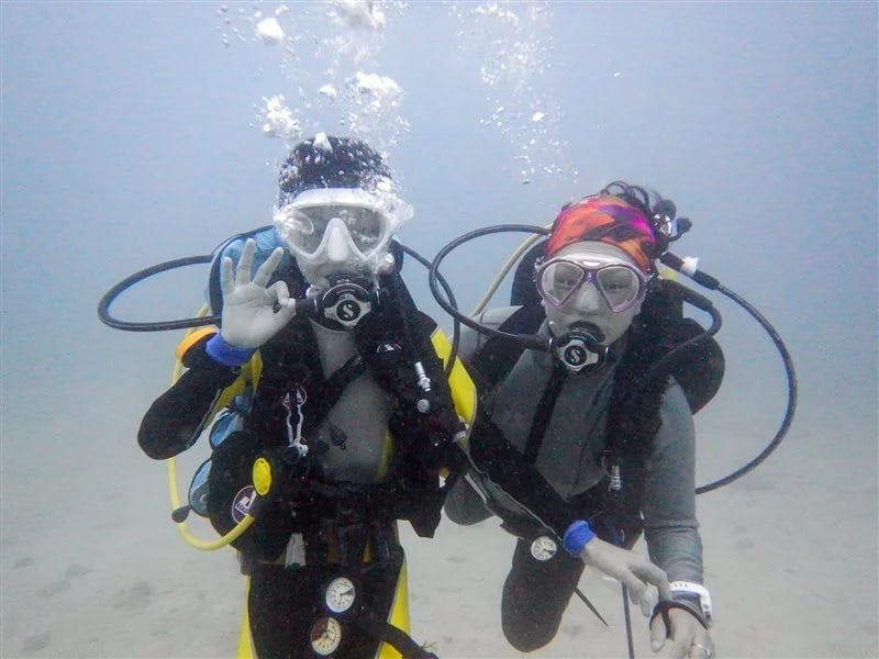 加利拉港潛水體驗（PADI五星級潛水中心）