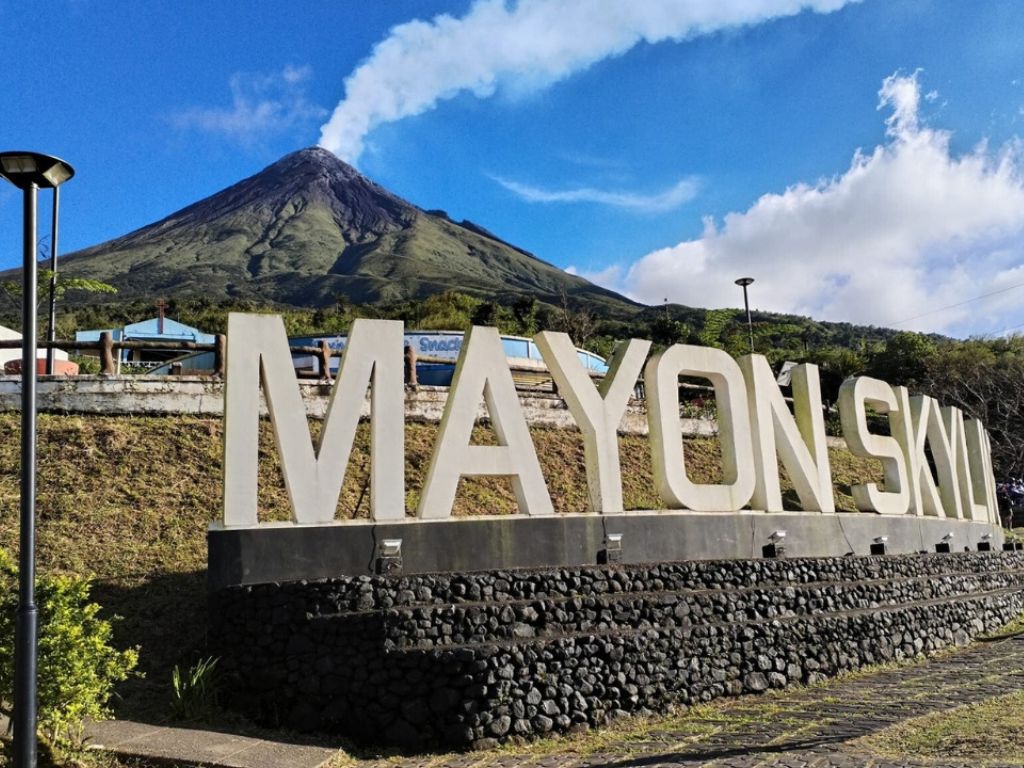 阿爾拜終極一日遊（含 Mayon Skyline 天際線觀景台）