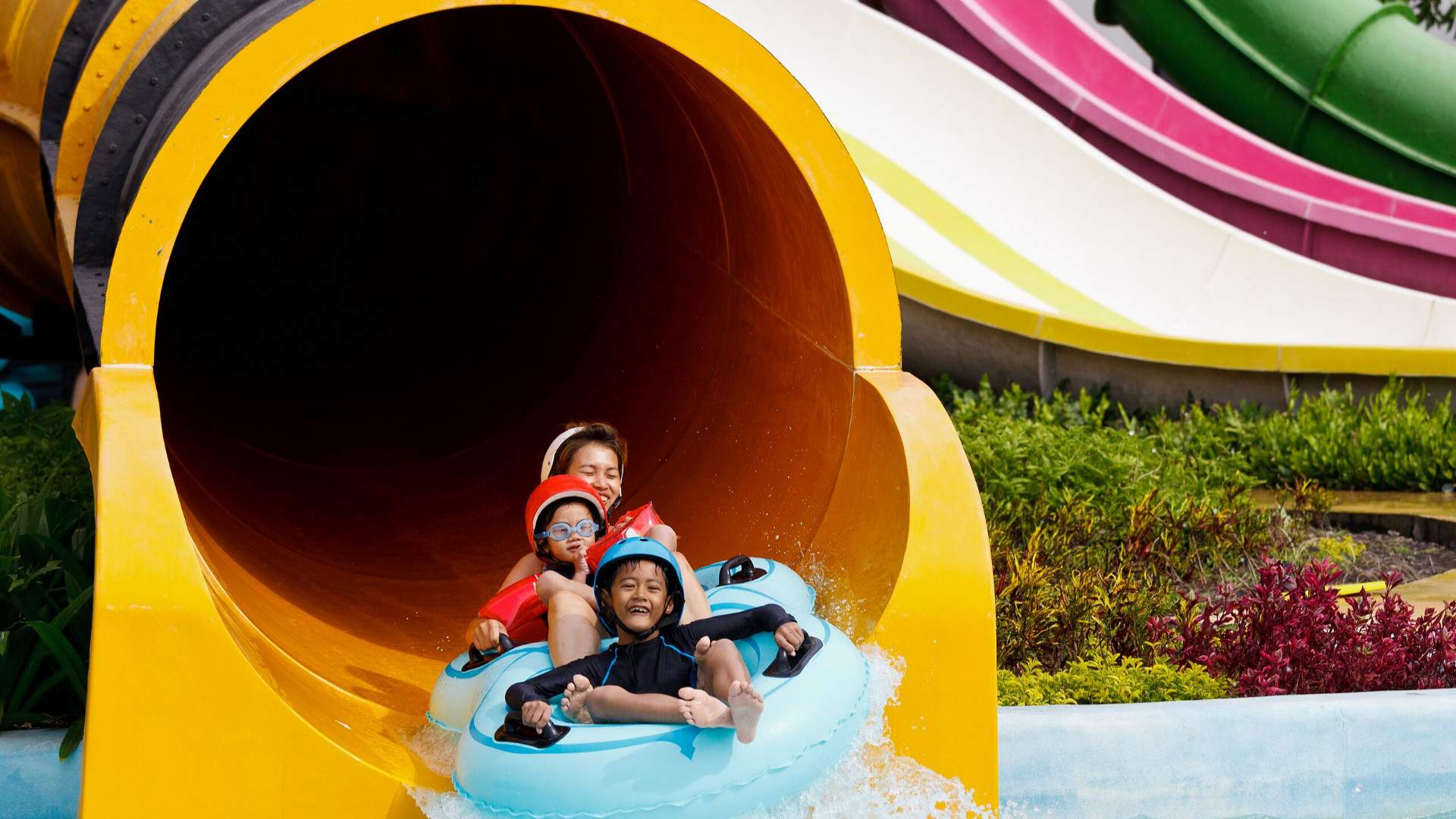 Sunway Lagoon Day Trip with Private Transfers in Kuala Lumpur