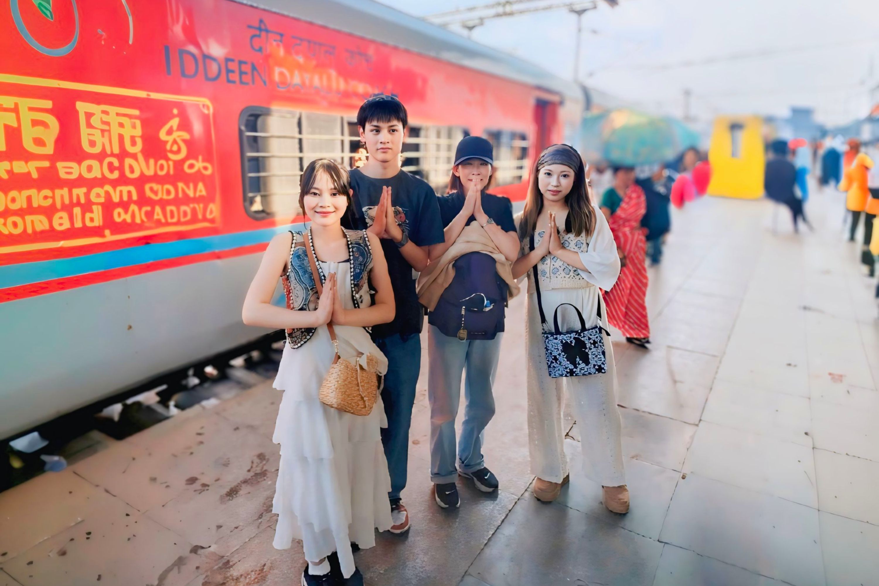 Dehlidan Gatimaan Express poezdi bilan Tac Mahal va Agra kunlik turi