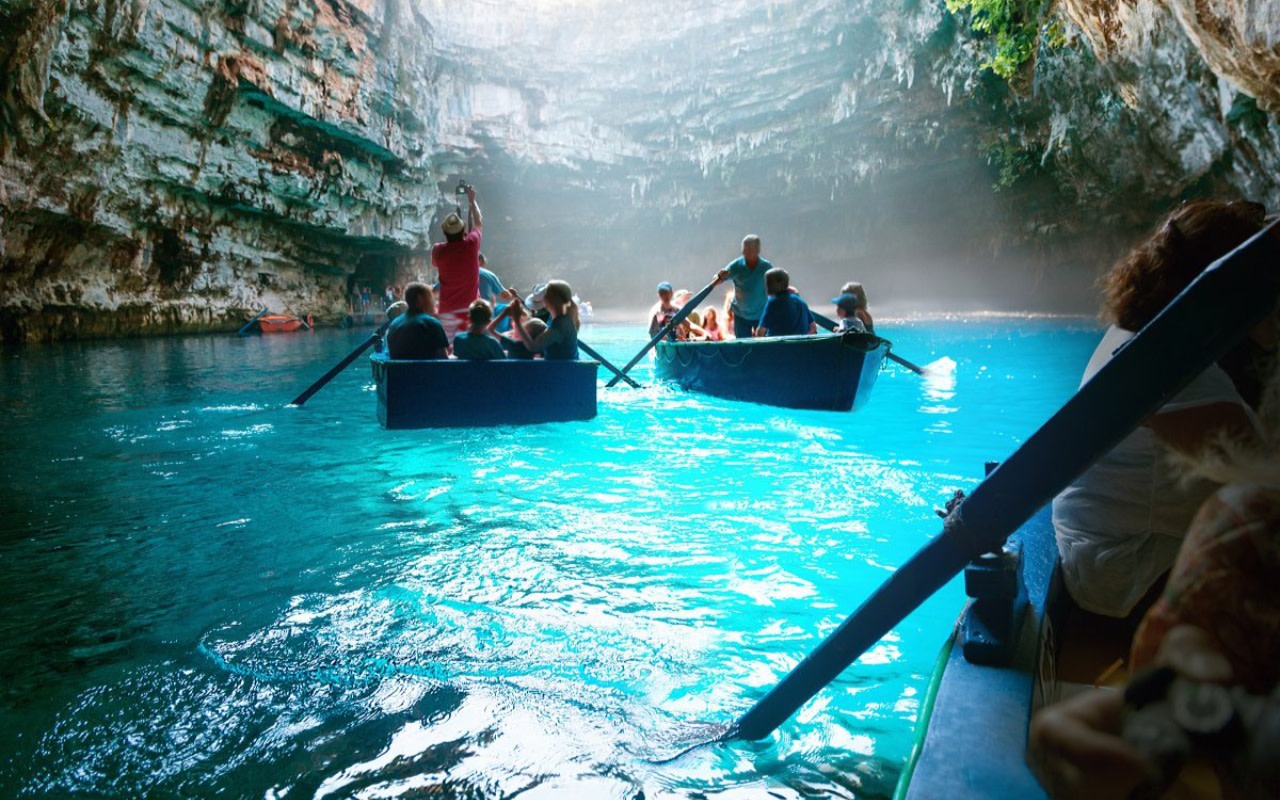 Kefalonia Private Half-Day Nature and Sightseeing Trip