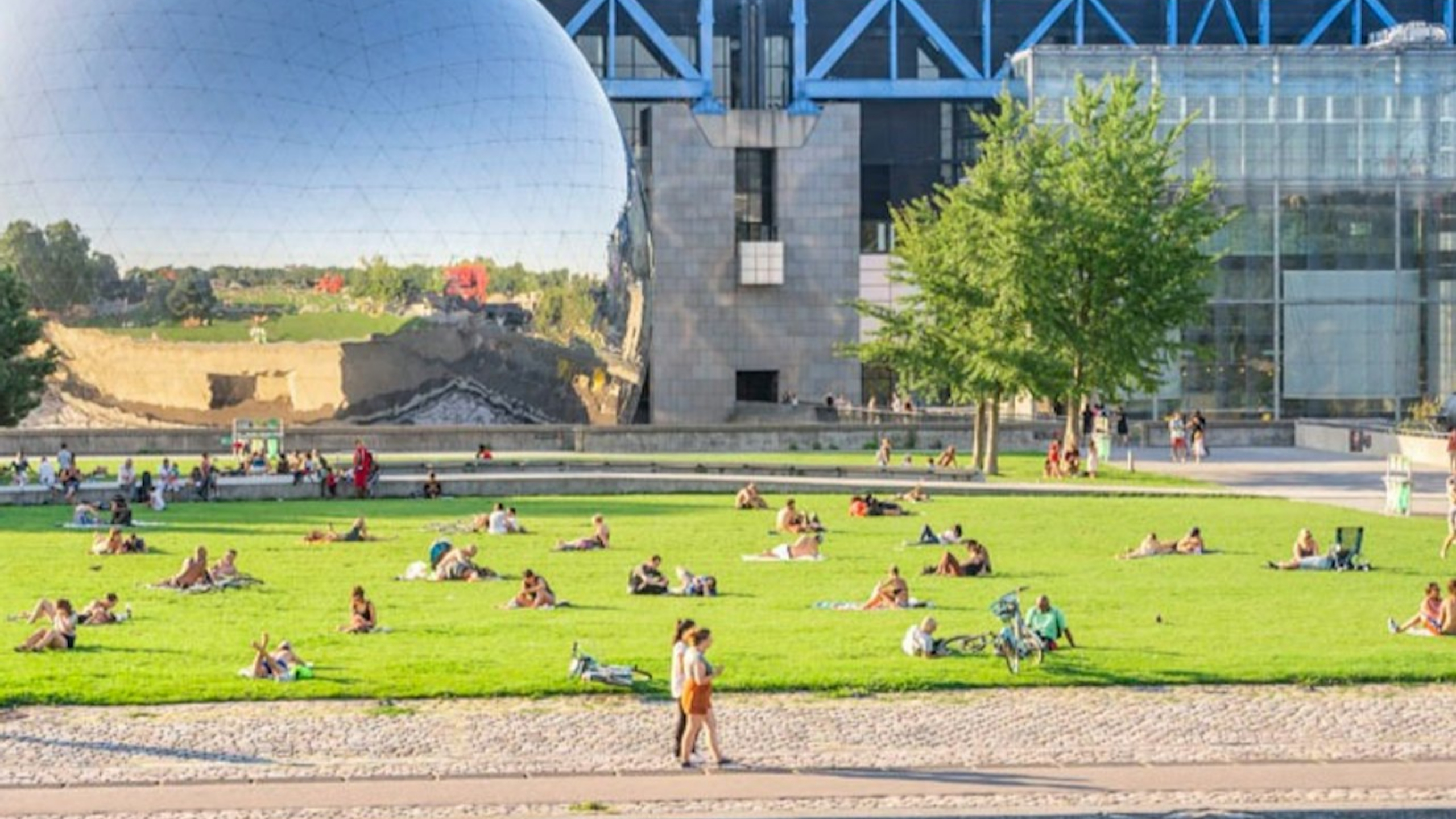 這座位於維萊特公園的巴黎地標，通過科學、發現和創新激發人們的想象力。