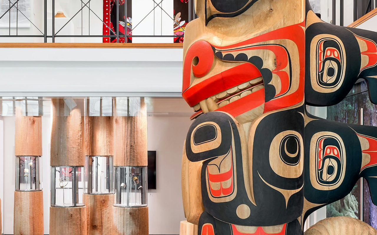 探索迷人的傳說與西北海岸傑作的精緻之美