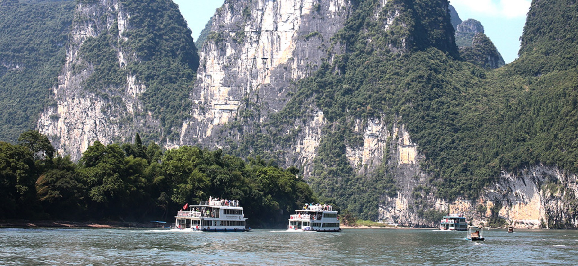 Li River Four-Star Cruise Ticket in Guilin