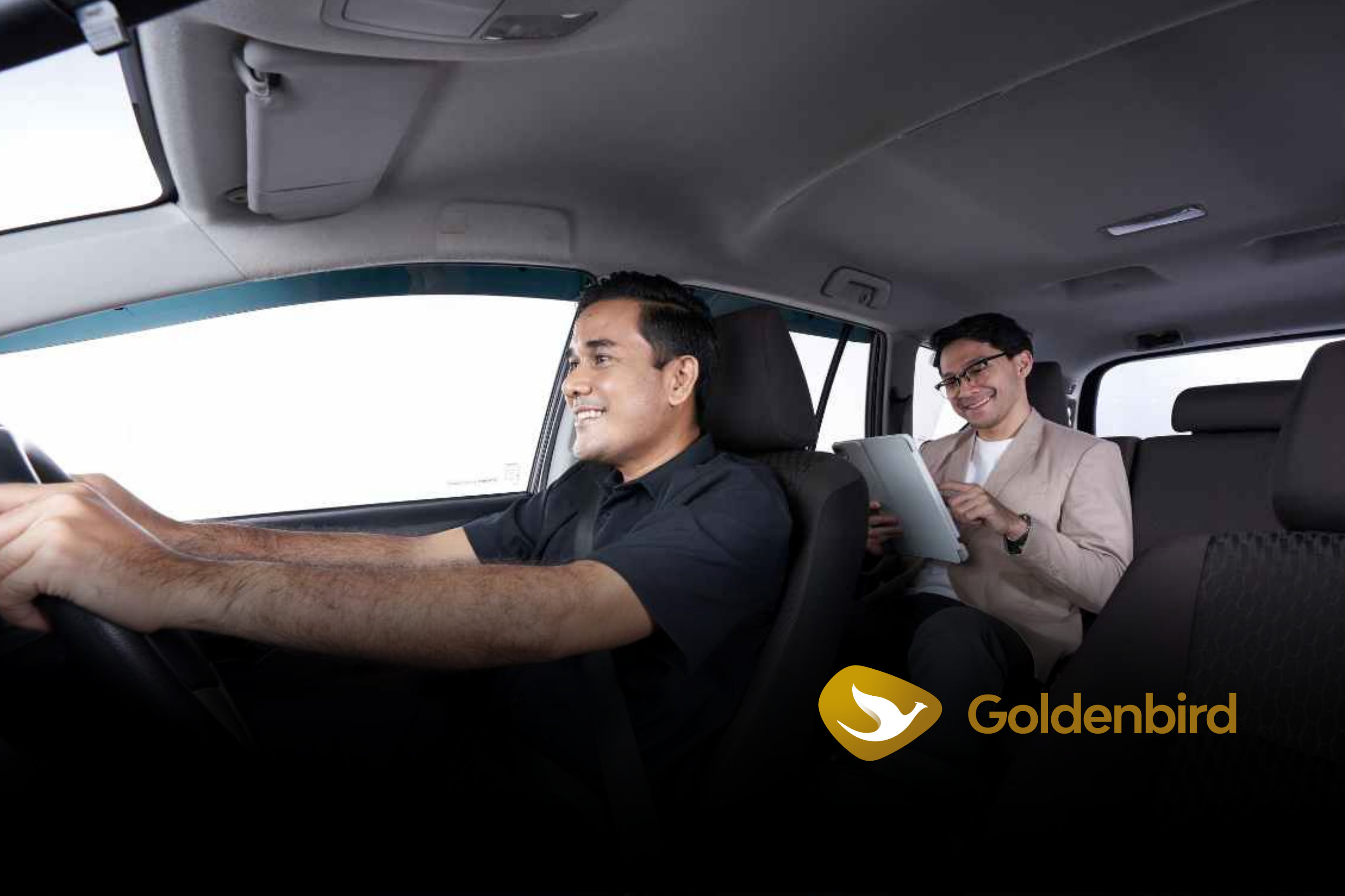 Премиум аренда автомобиля с водителем в Джокьякарте от Goldenbird