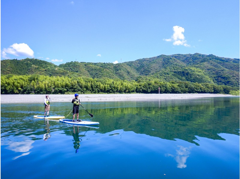 [Kochi] The Niyodo blue river experience SUP adventure in Kochi and JR All Shikoku Pass (3, 4, 5, 7 Days) Package - LIVE JAPAN