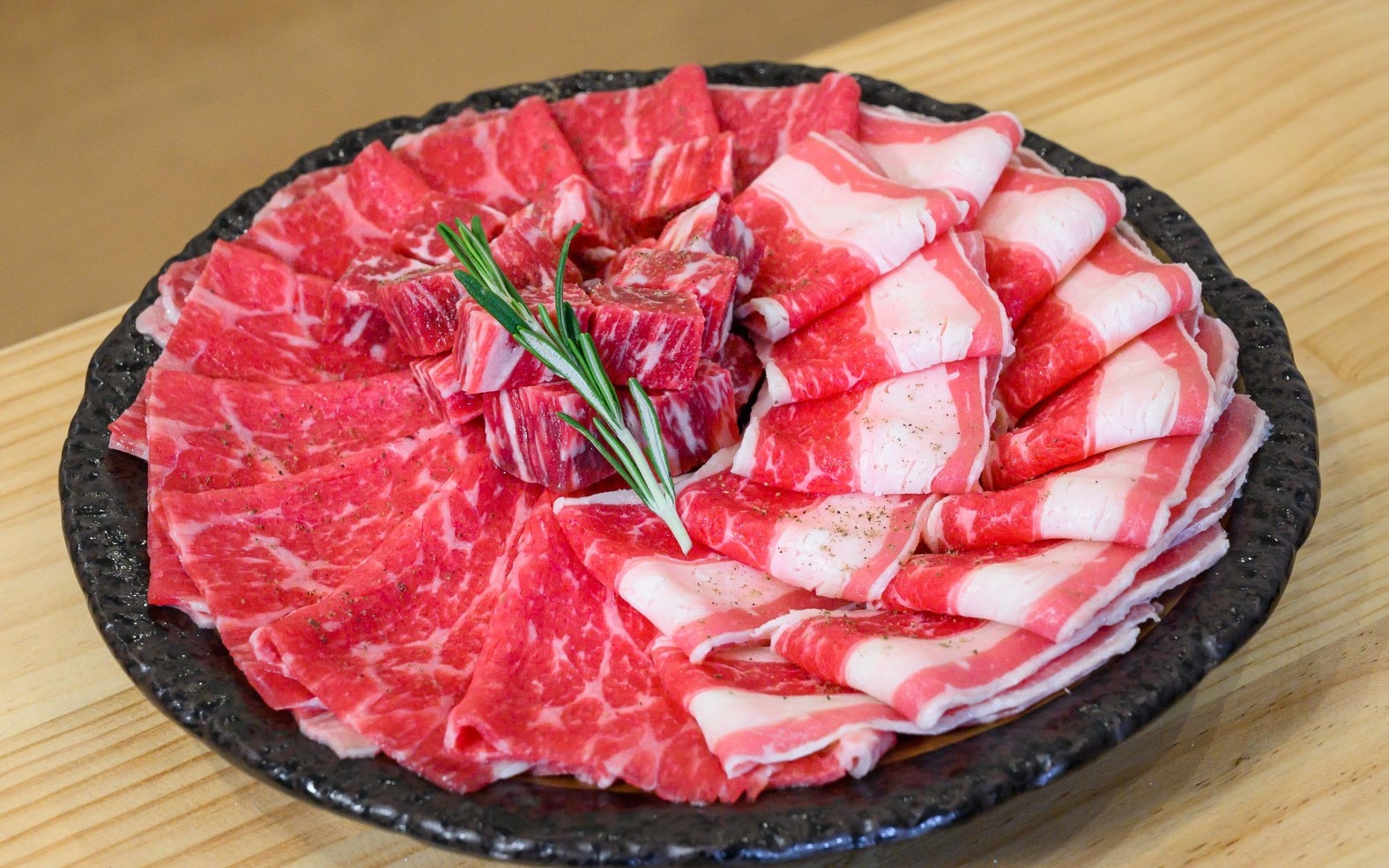 Oranjii - Japanese Yakiniku & Shabu Saphankwai (Zone 1)
