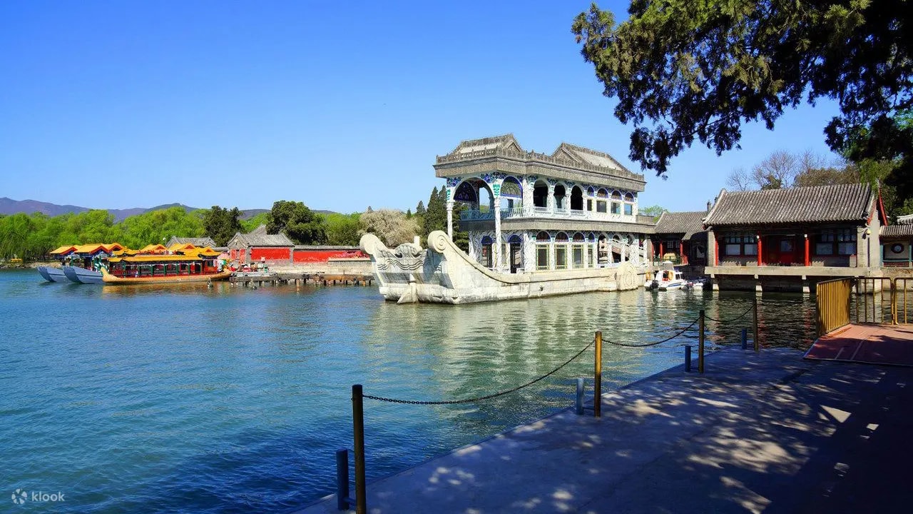 深度北京2日遊（全程私家服務+六大精華景點+天安門+故宮、天壇、頤和園、慕田峪長城+老北京胡同+中英導遊陪你+再享地道烤鴨盛宴」
