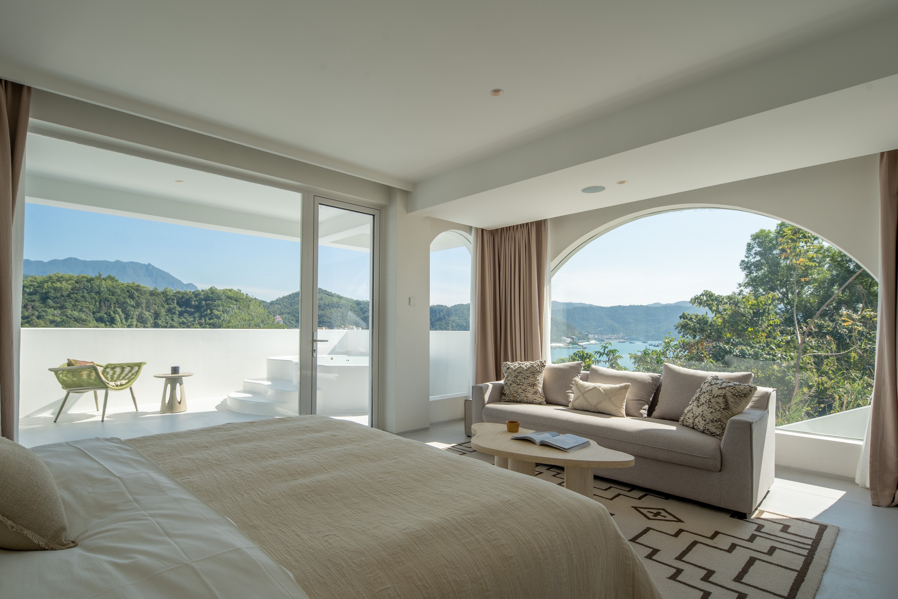 Building K·K101 Side Sea View Double Room