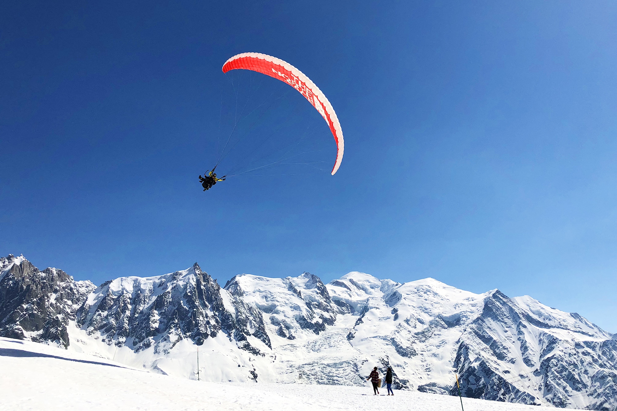 Chamonix Mont-Blanc Tandem Paragliding Experience from Geneva