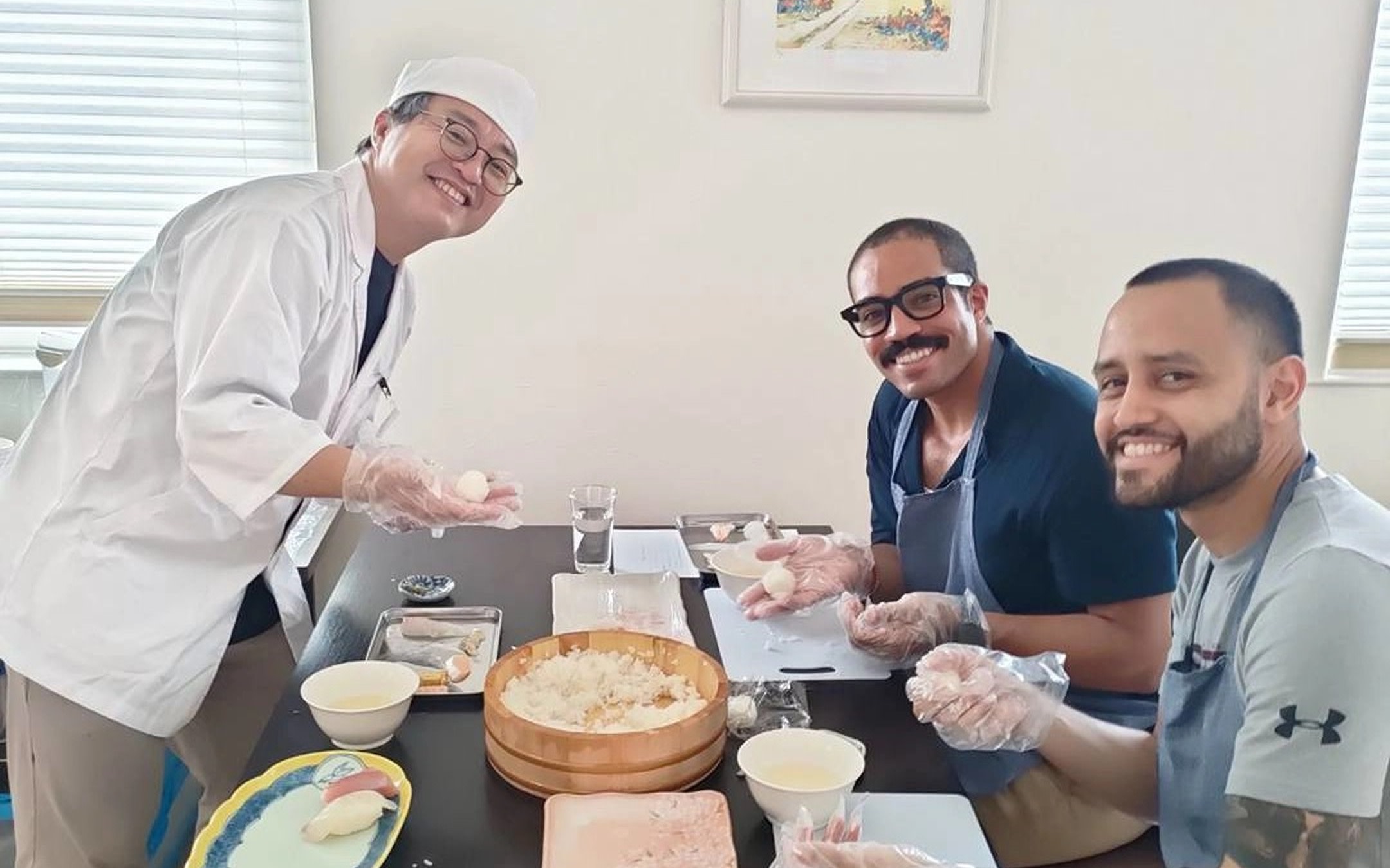 Tokyo Sushi Class with Pro Chef & Local Supermarket Tour