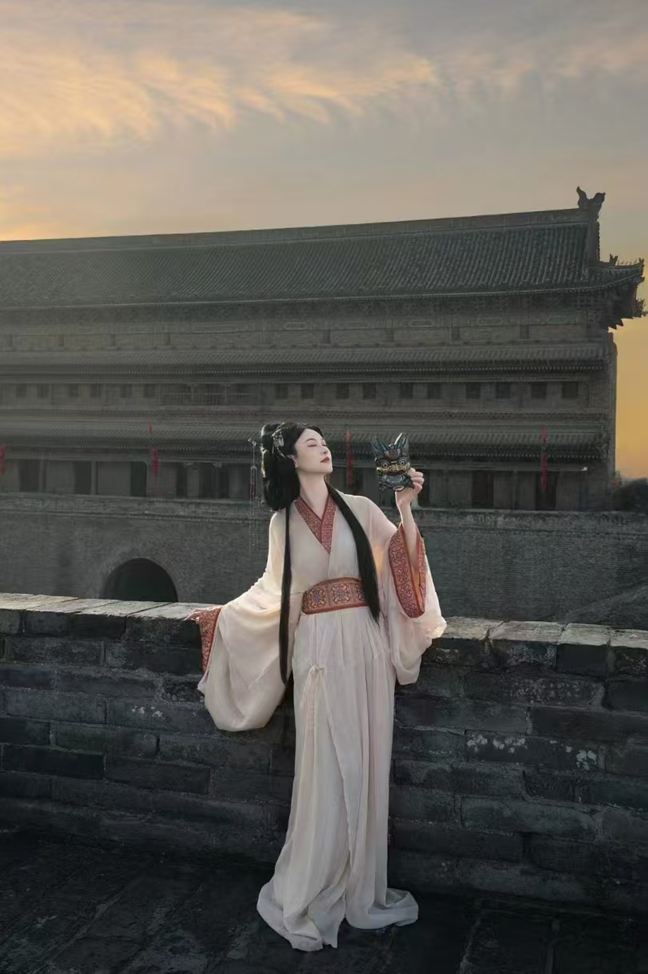 西安不夜城&大雁塔漢服▪跟拍體驗（精緻妝造+可選拍攝一對一+多樣服裝任選+古韻之美+滿分服務體驗）