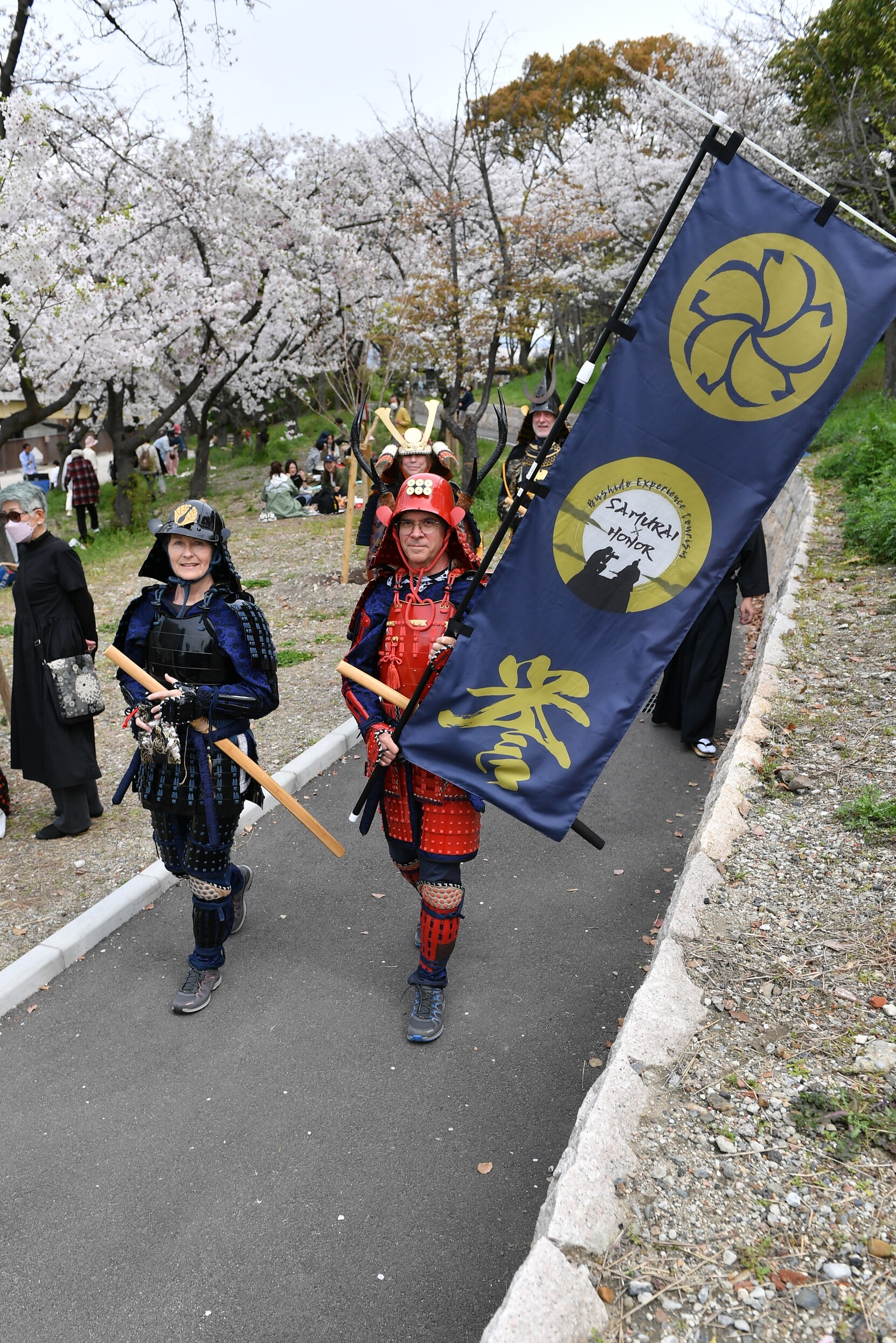Osaka Castle Park 🌸Best time to visit
Umegorin (plum grove) ➤ 2/ upper - 3/ middle
Cherry blossoms (Someiyoshino) ➤3/15 - 5/up