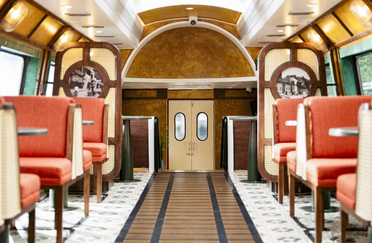 紙橋車廂 紙橋車廂