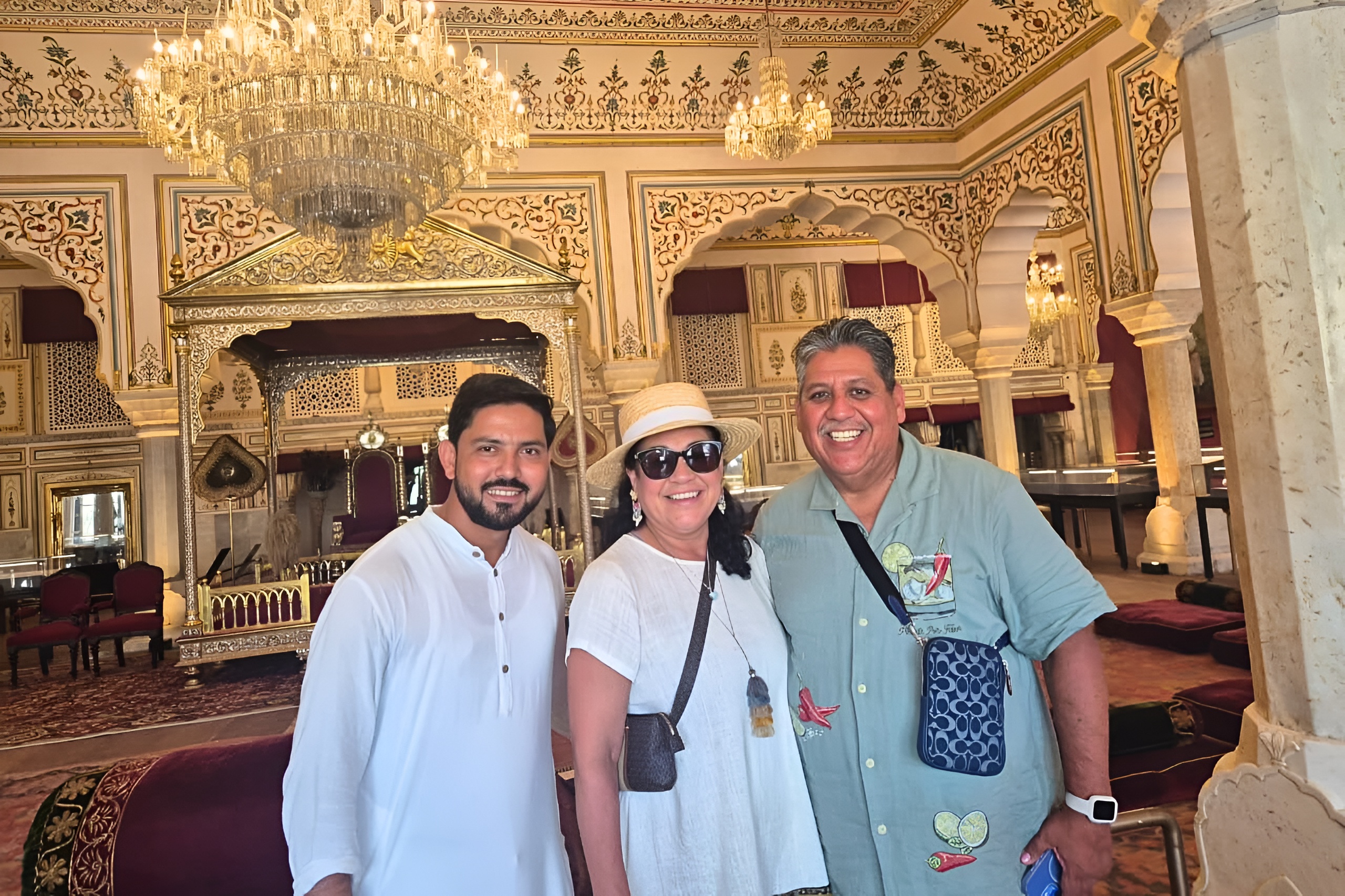 位於齋浦爾的城市宮殿,是一座由庭院、花園和宮殿組成的壯麗建築群,曾是齋浦爾大君的皇室住所。 位於齋浦爾的城市宮殿,是一座由庭院、花園和宮殿組成的壯麗建築群,曾是齋浦爾大君的皇室住所。