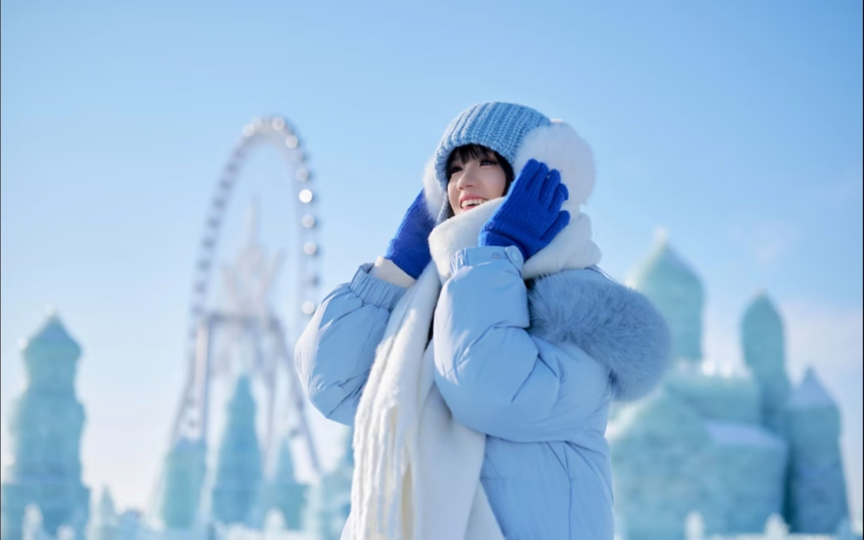 One-on-one photography experience with a photographer at Harbin Ice and Snow World