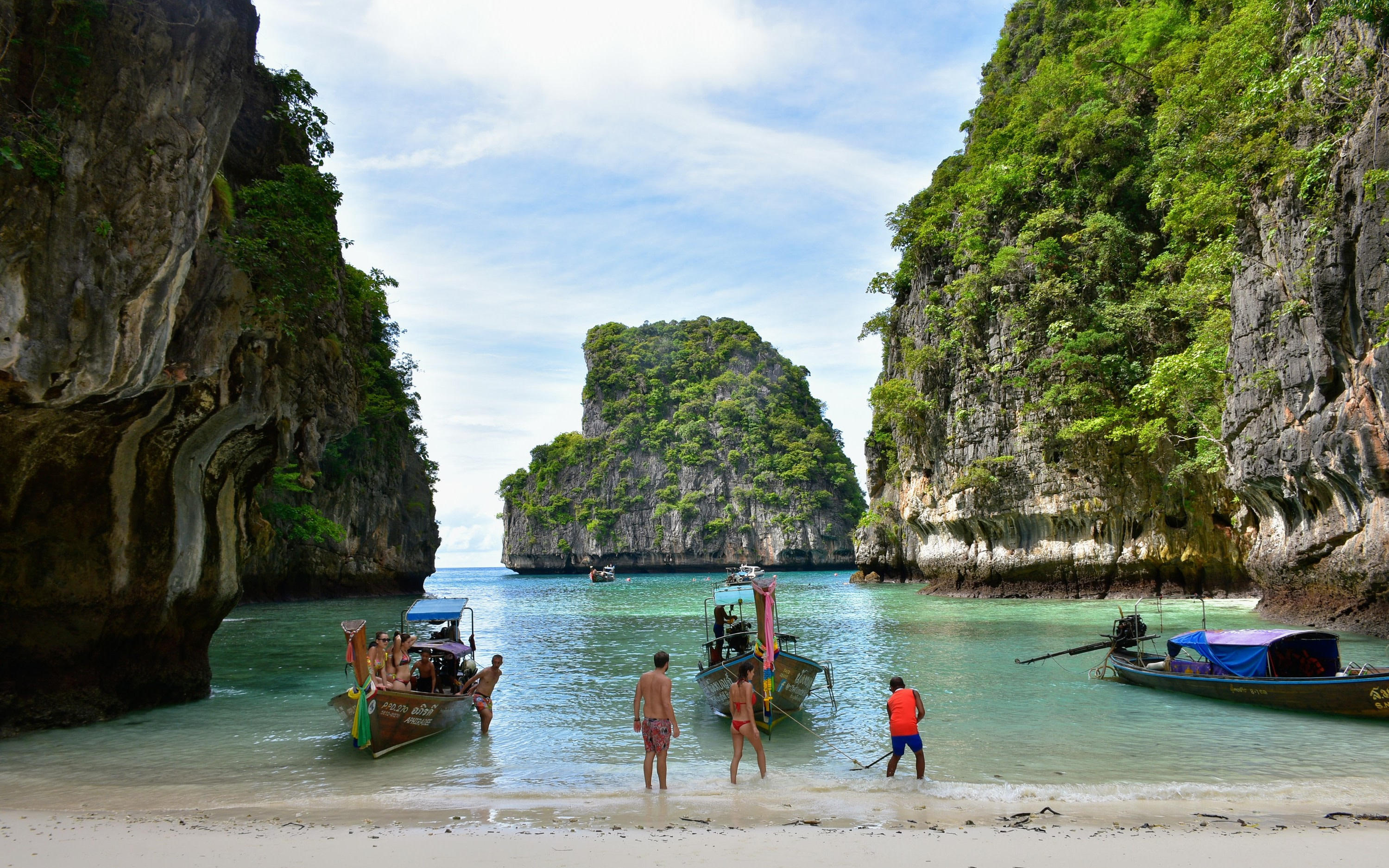 Krabi to Phi Phi Cove: Speedboat & Longtail Island Combo