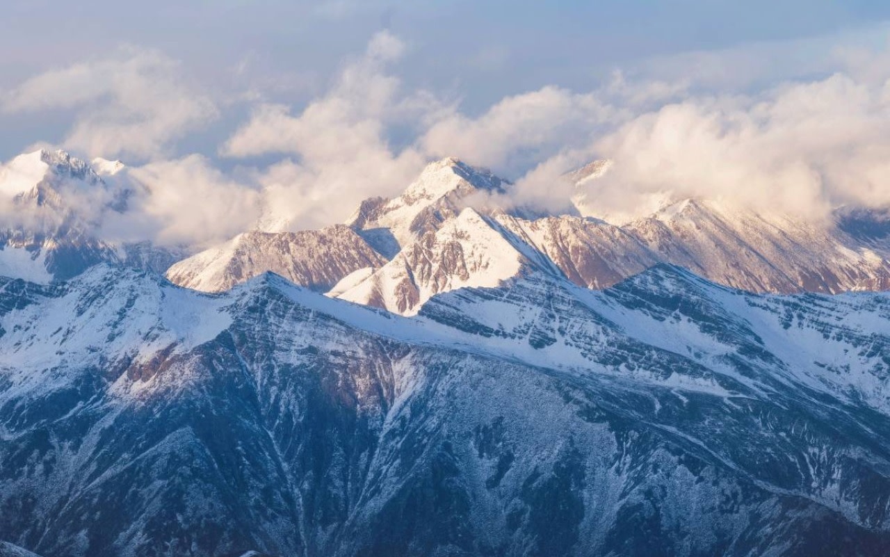 Dagu Glacier Scenic Area