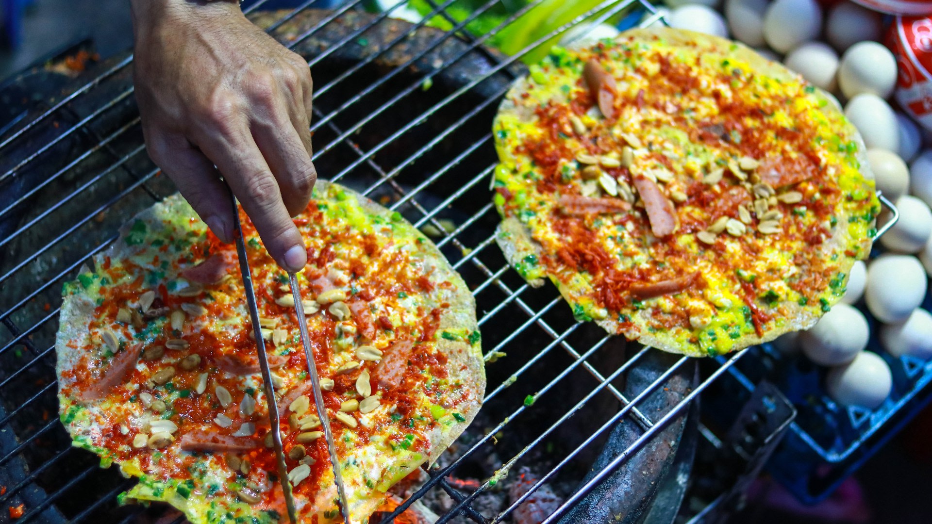 Culinary Essence of Ho Chi Minh City: Night Food Tour by Motorbike