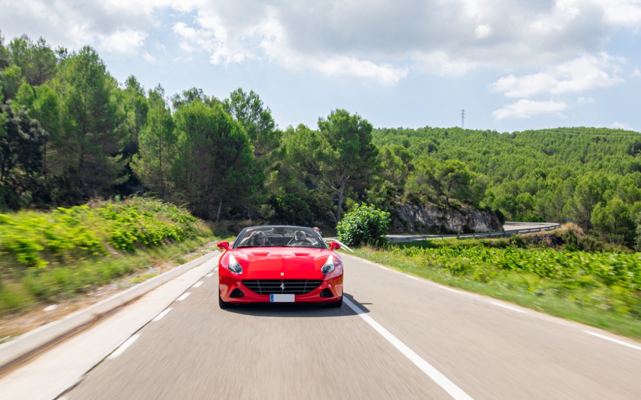 Supercar driving experience to Penedes vineyards
