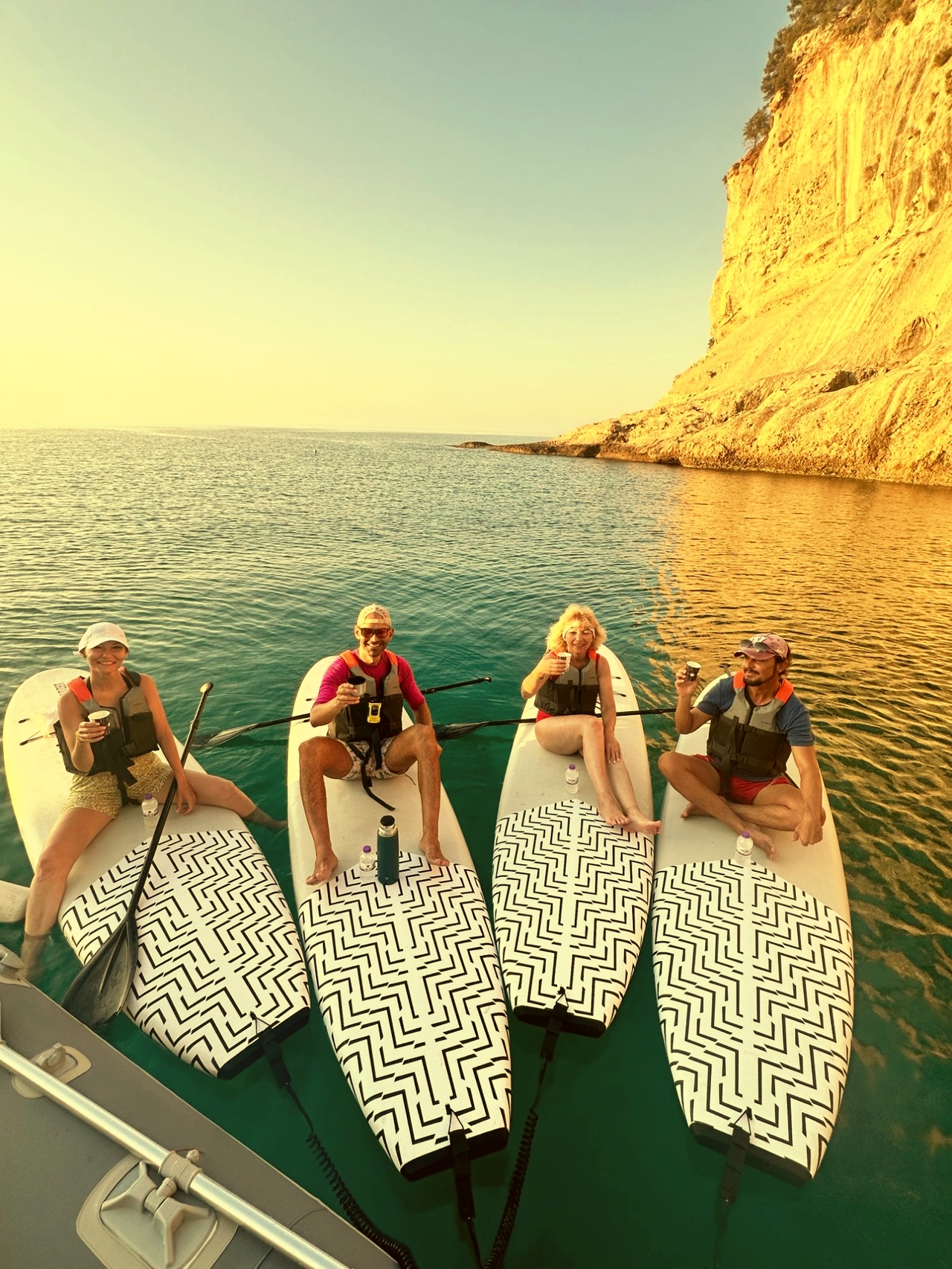 Antalya Kemer: Sunrise SUP and Kayak Tour with Instructor