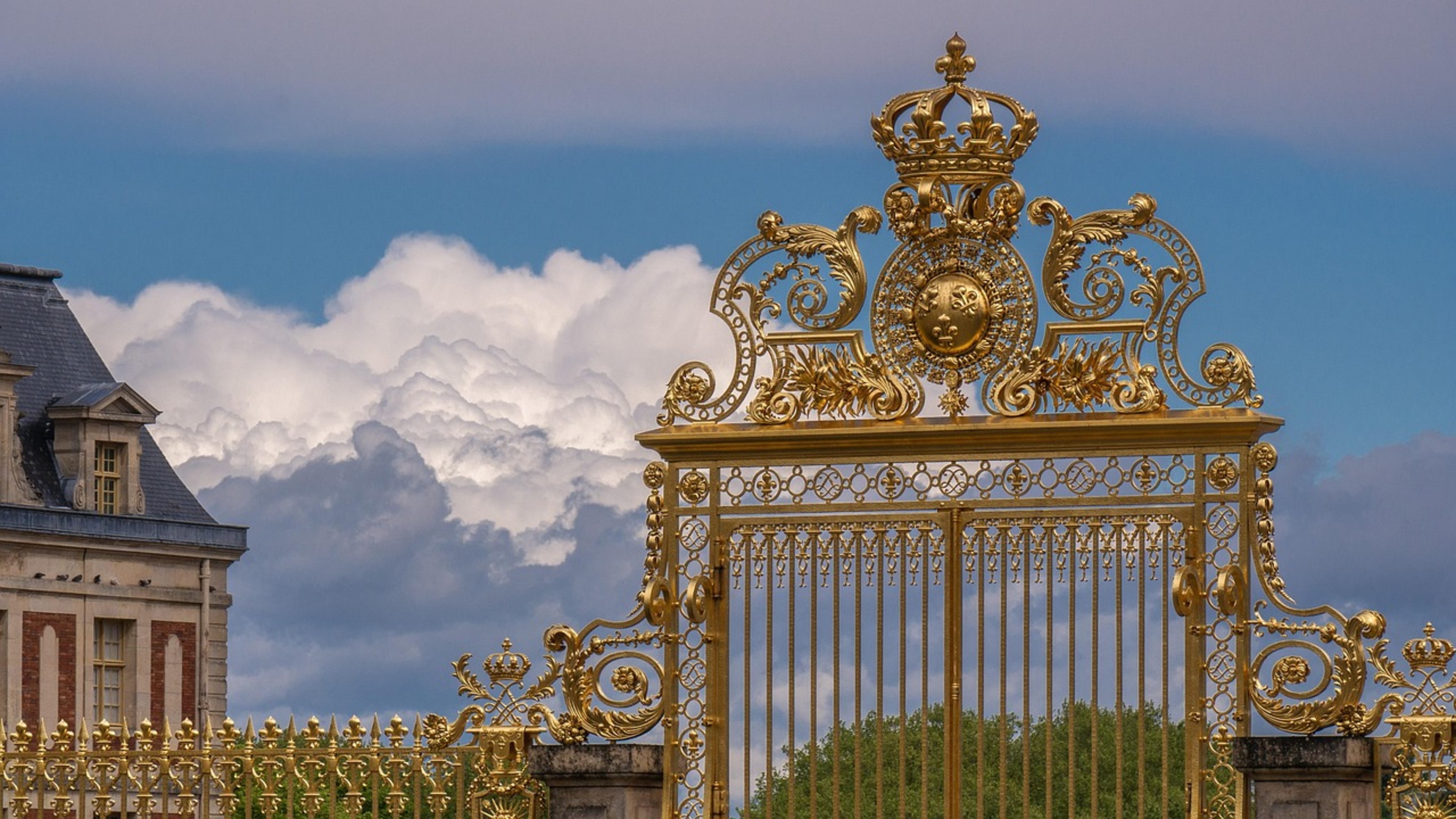 Versailles Tour from Paris